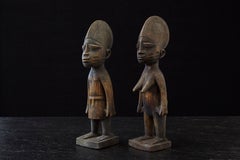 Eres Ibeji Coppia di figure commemorative, Ogbomosho, Yoruba People Nigeria 20° C.