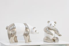 Zeitgenössische georgische Skulptur von Erekle Tsuladze - Panda 1