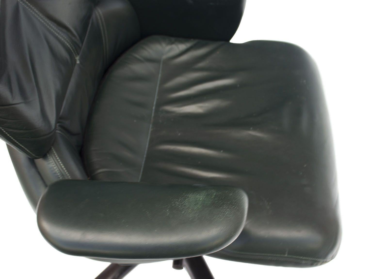 American Ergonomic '90s Task Chair in Hunter Green Leather by Geoff Hollington for Herman