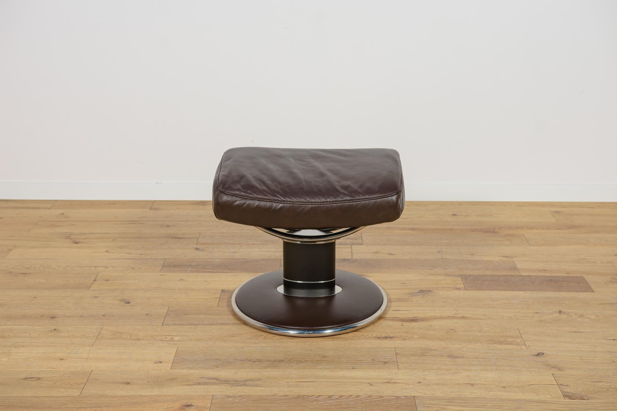 Sillón ergonómico con otomana Model de Ekornes Stressless, década de 2000. en venta 4
