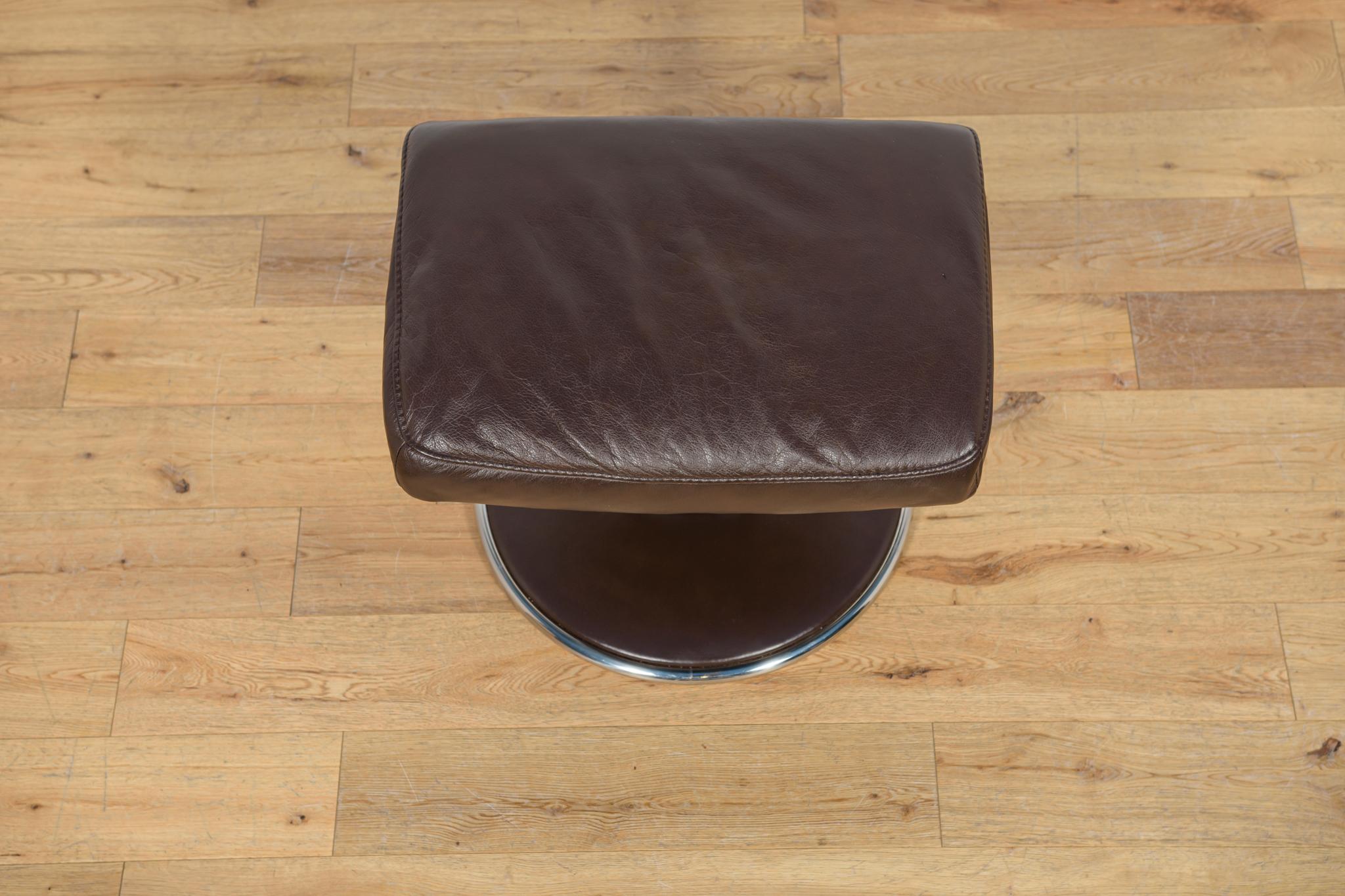 Sillón ergonómico con otomana Model de Ekornes Stressless, década de 2000. en venta 5