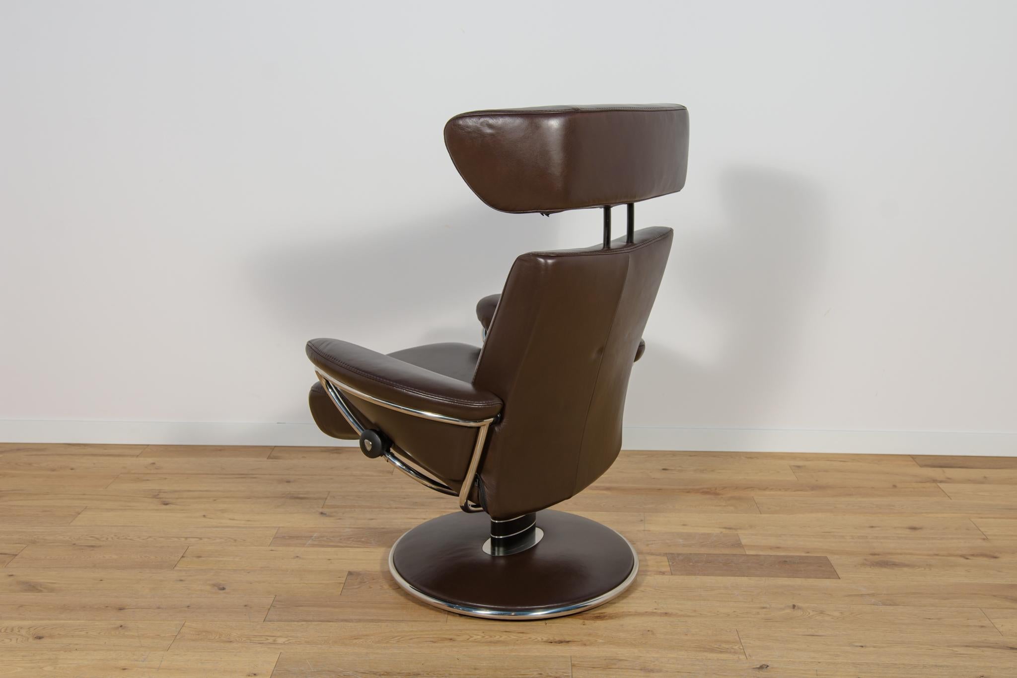 Sillón ergonómico con otomana Model de Ekornes Stressless, década de 2000. en venta 2