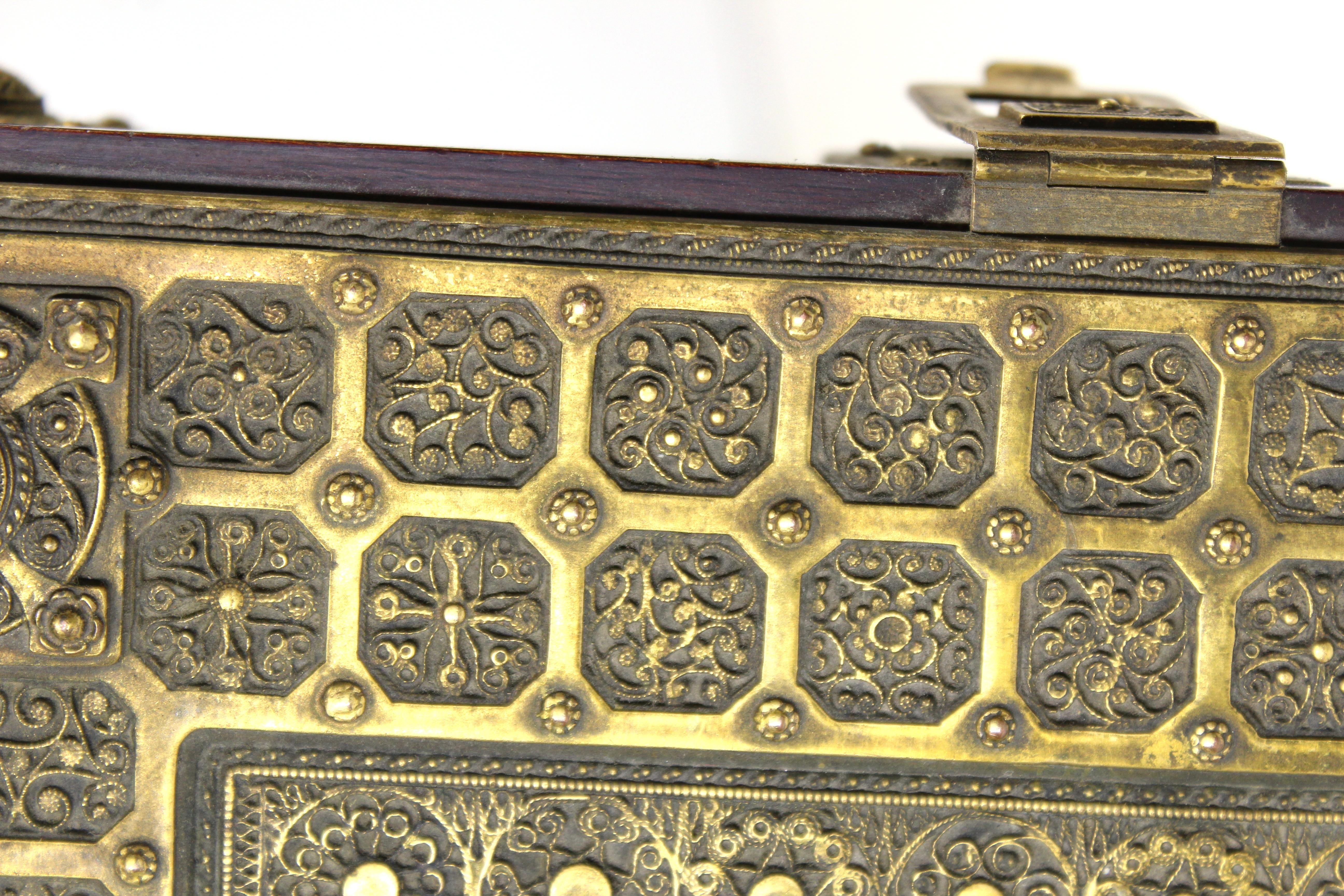 Erhard & Söhne German Secessionist Humidor or Casket Box In Gilt Brass Filigree 9