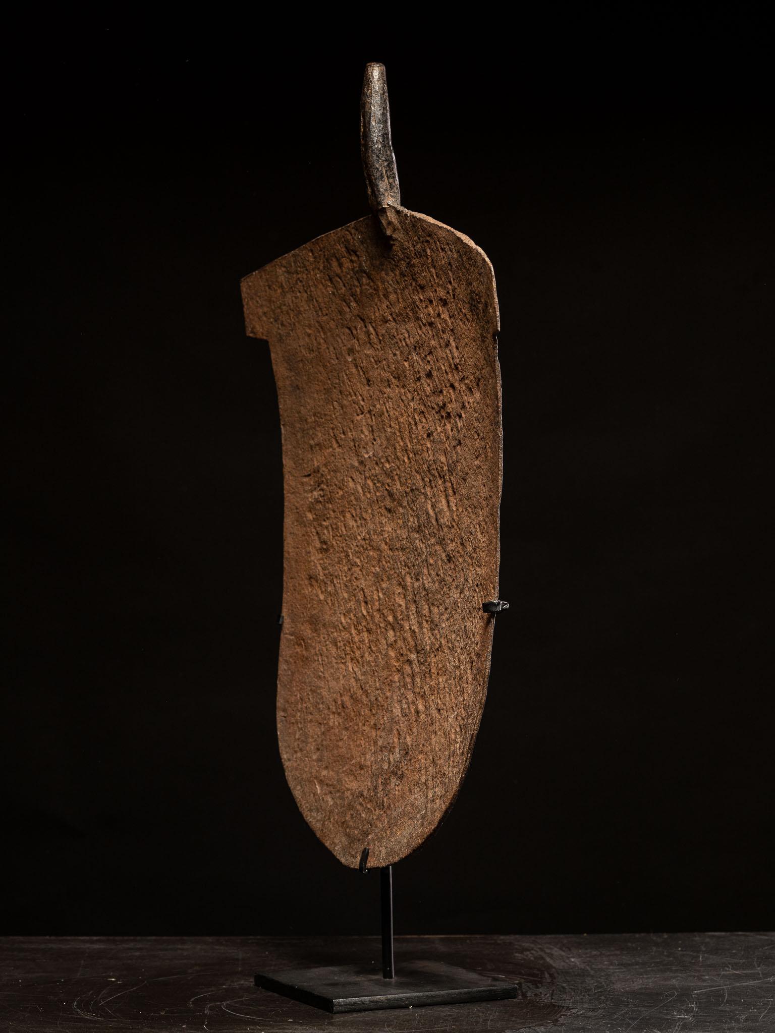 Erhnic Design/One, moneta di ferro per zappe, Afo Peoples Nigeria in vendita 1