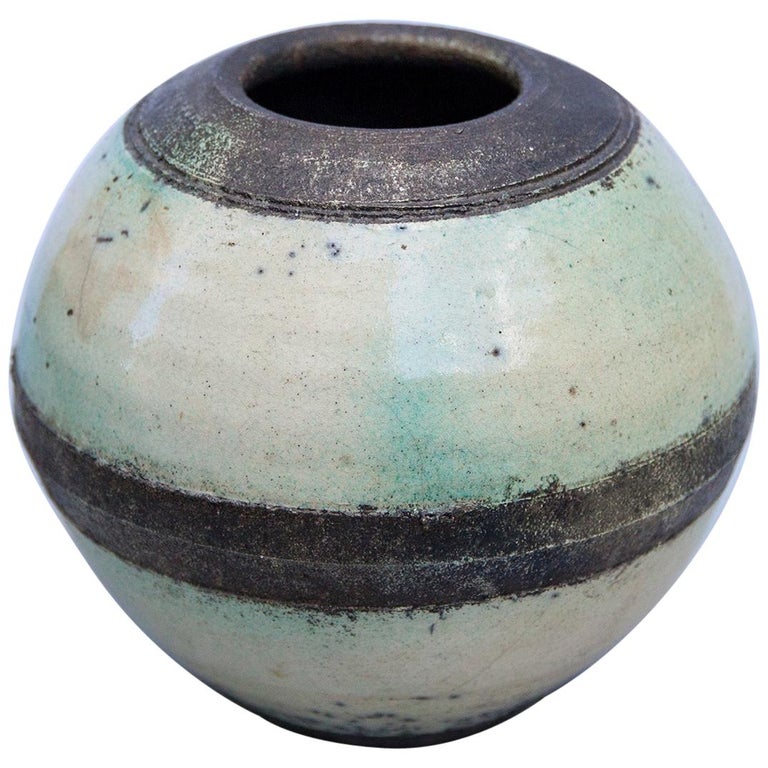 Turquoise Benzara BM180657 Ceramic Bottle Vase with Engraved Bubble Pattern Turquoise Benzara BM180657 Ceramic Bottle Vase with Engraved Bubble Pattern