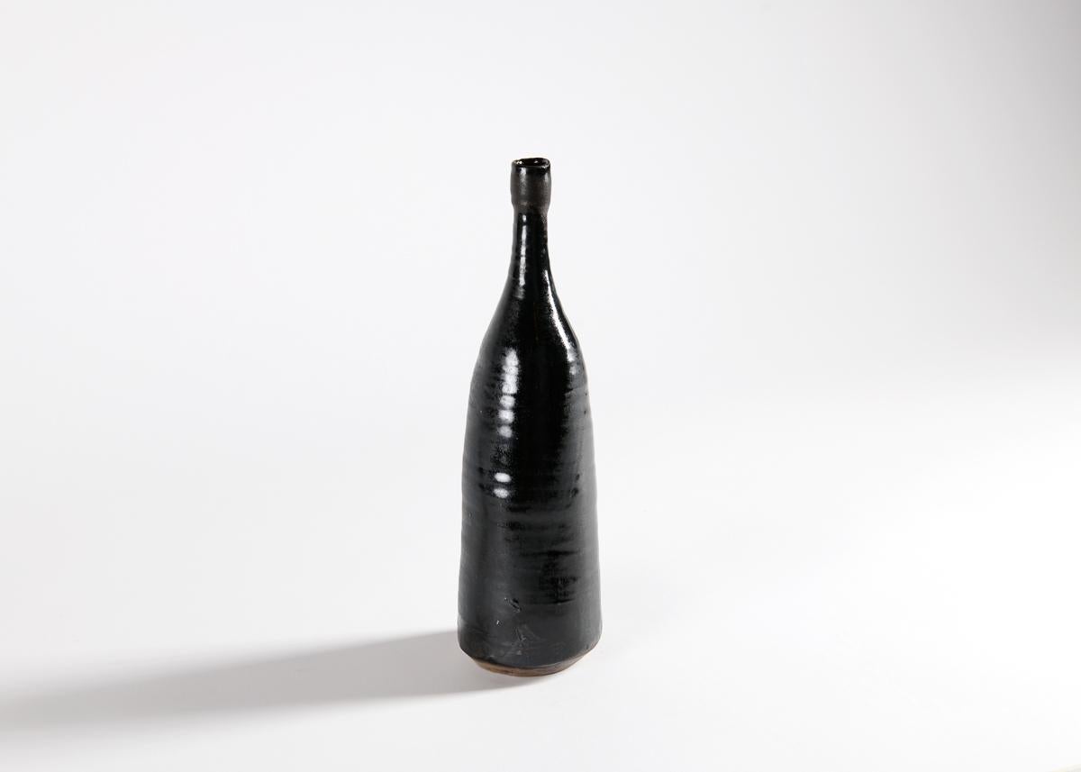 Français Eric Astoul, Groupe de vases en céramique, glaçure noire, La Borne, France, 2025 en vente