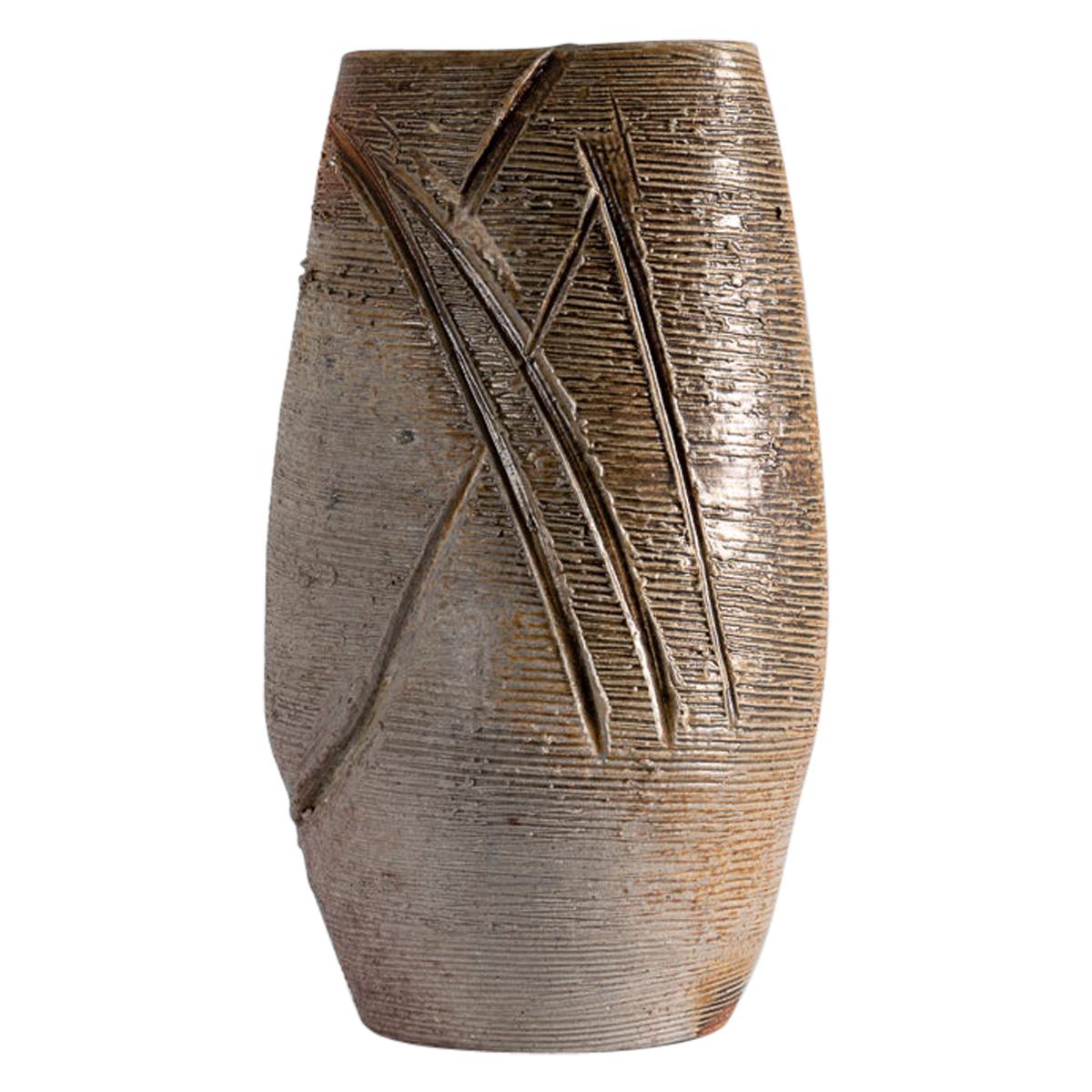 Eric Astoul, Cylindre Incisé Strié, La Borne, Sculptural Vase, France, 2000