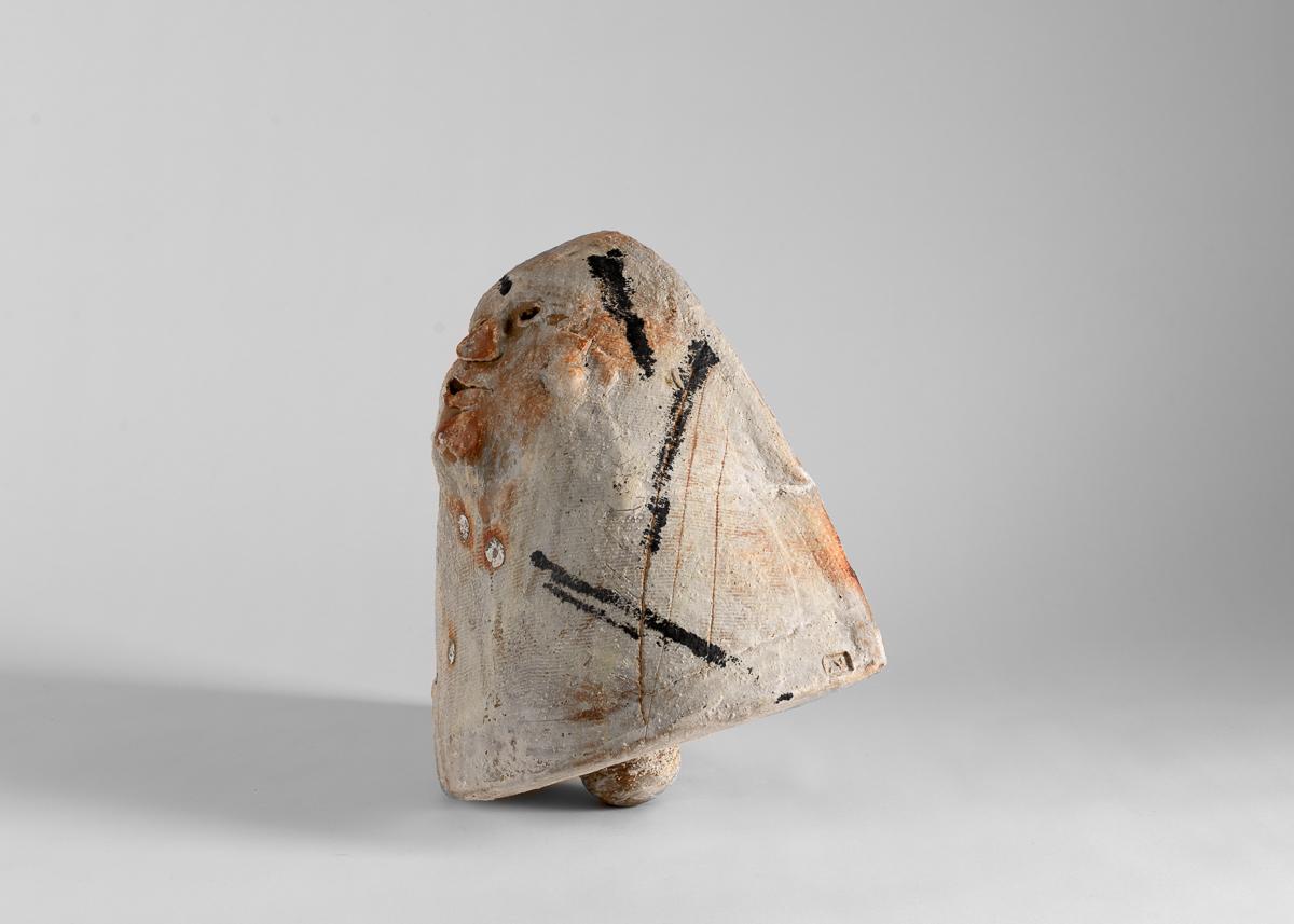 French ceramist Eric Astoul (b. 1954, Morocco) infuses his sculptures with the essence of ancient and modern earthenware he has encountered along his travels in France, England, Japan, and Africa. In 1982, after training in various artists’ studios