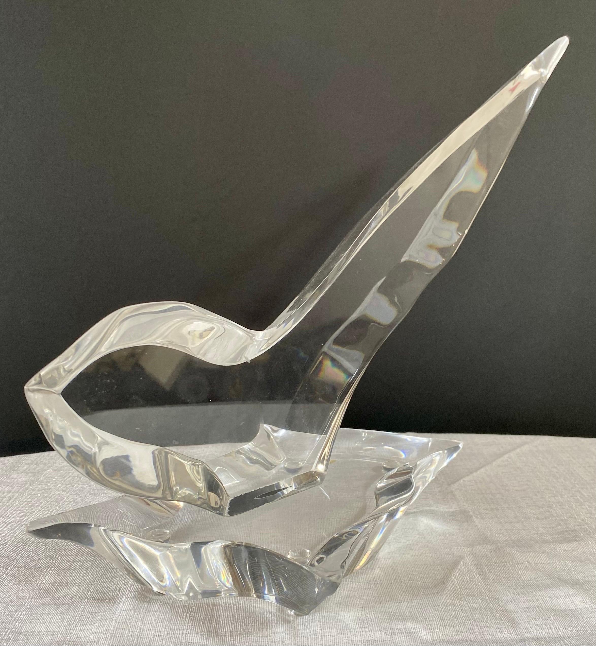 Eric Bauer Modernist Abstract Bird  Lucite Sculpture, Signed  In Good Condition For Sale In Plainview, NY