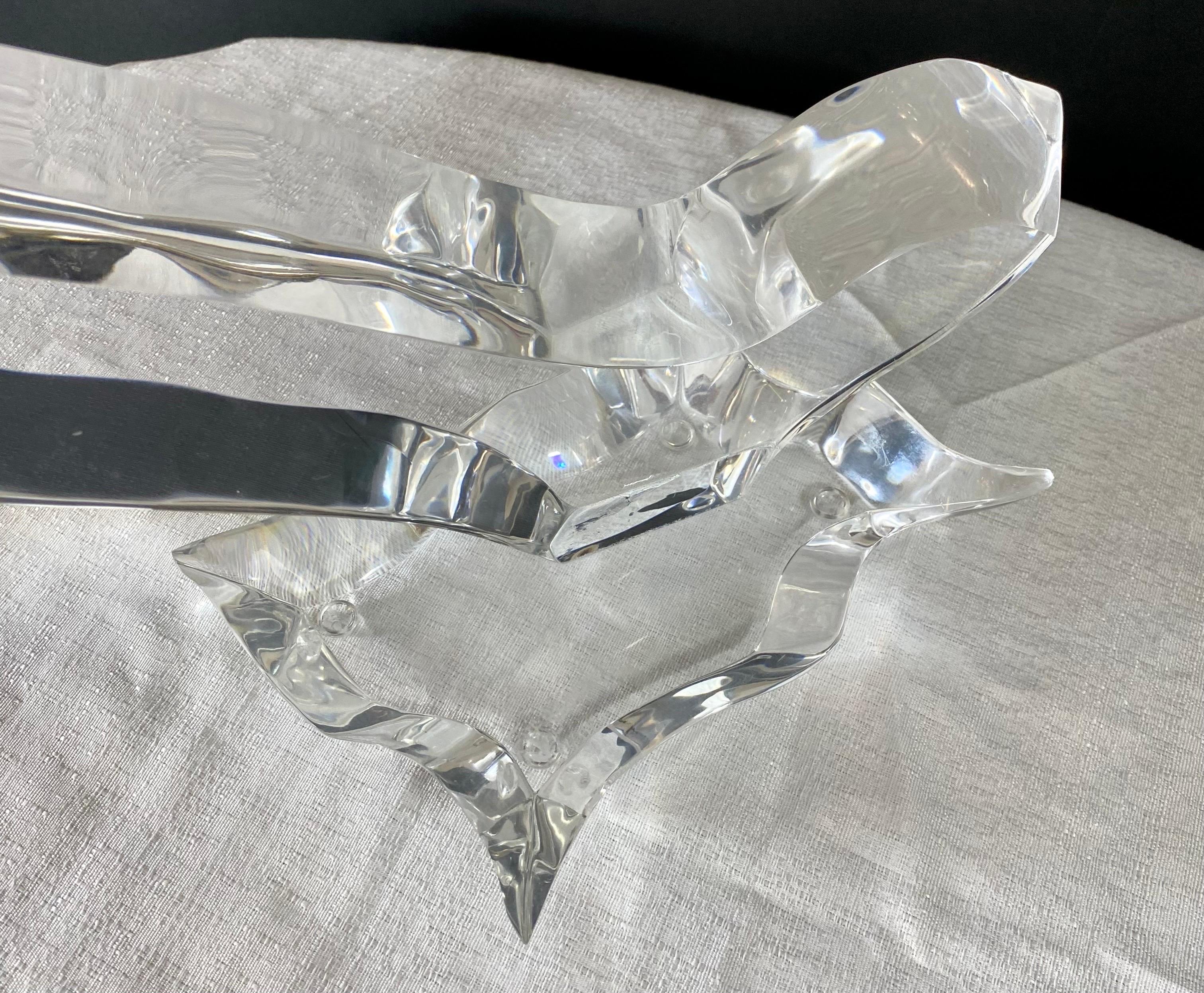 Eric Bauer Modernist Abstract Bird  Lucite Sculpture, Signed  For Sale 3