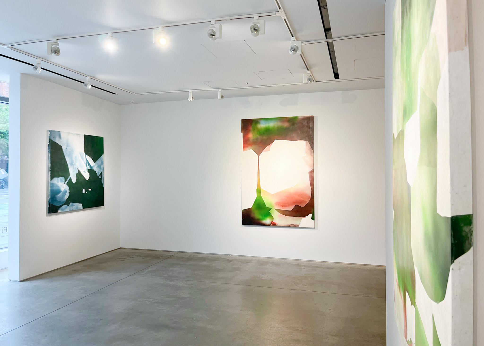 Eric Blum
Untitled No. 1064, 2025
ink, silk, and beeswax on panel
72 x 48 in.
(blum099)