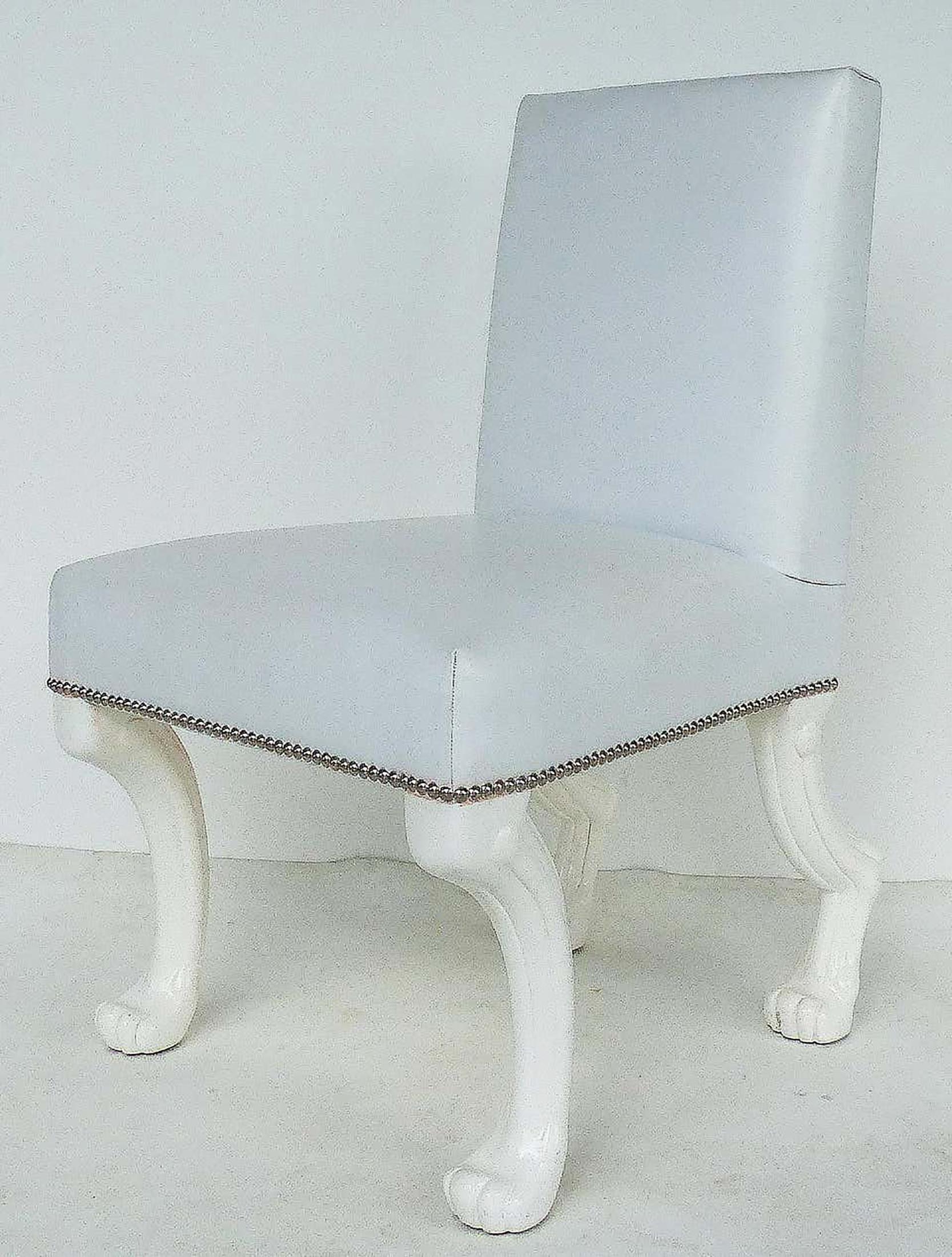 Escritorio y Silla Eric Brand Lacados en Blanco Modelo 