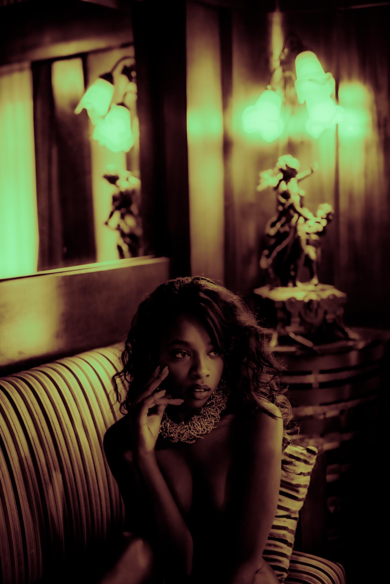 Room 3 - Collector Portfolio # 7 out 7 -  15 Fine Art Prints Nude photography For Sale 1