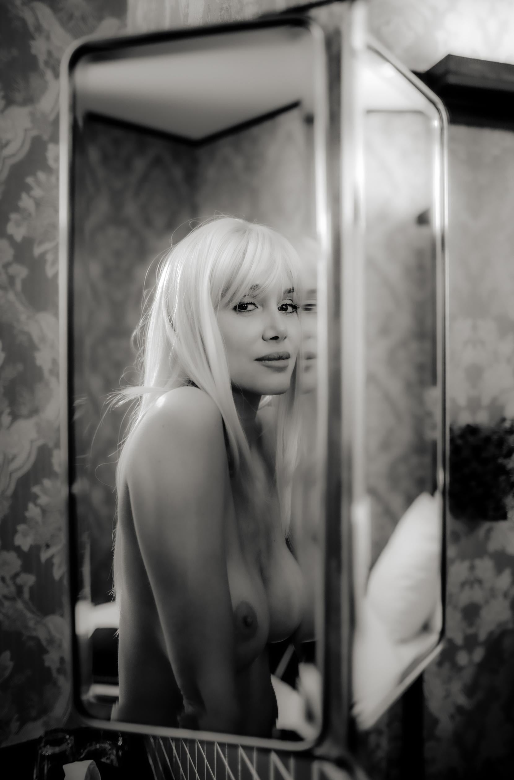 Room 310 - Collector Portfolio # 3 out 7 - 12 Fine Art Prints Nude photography 5