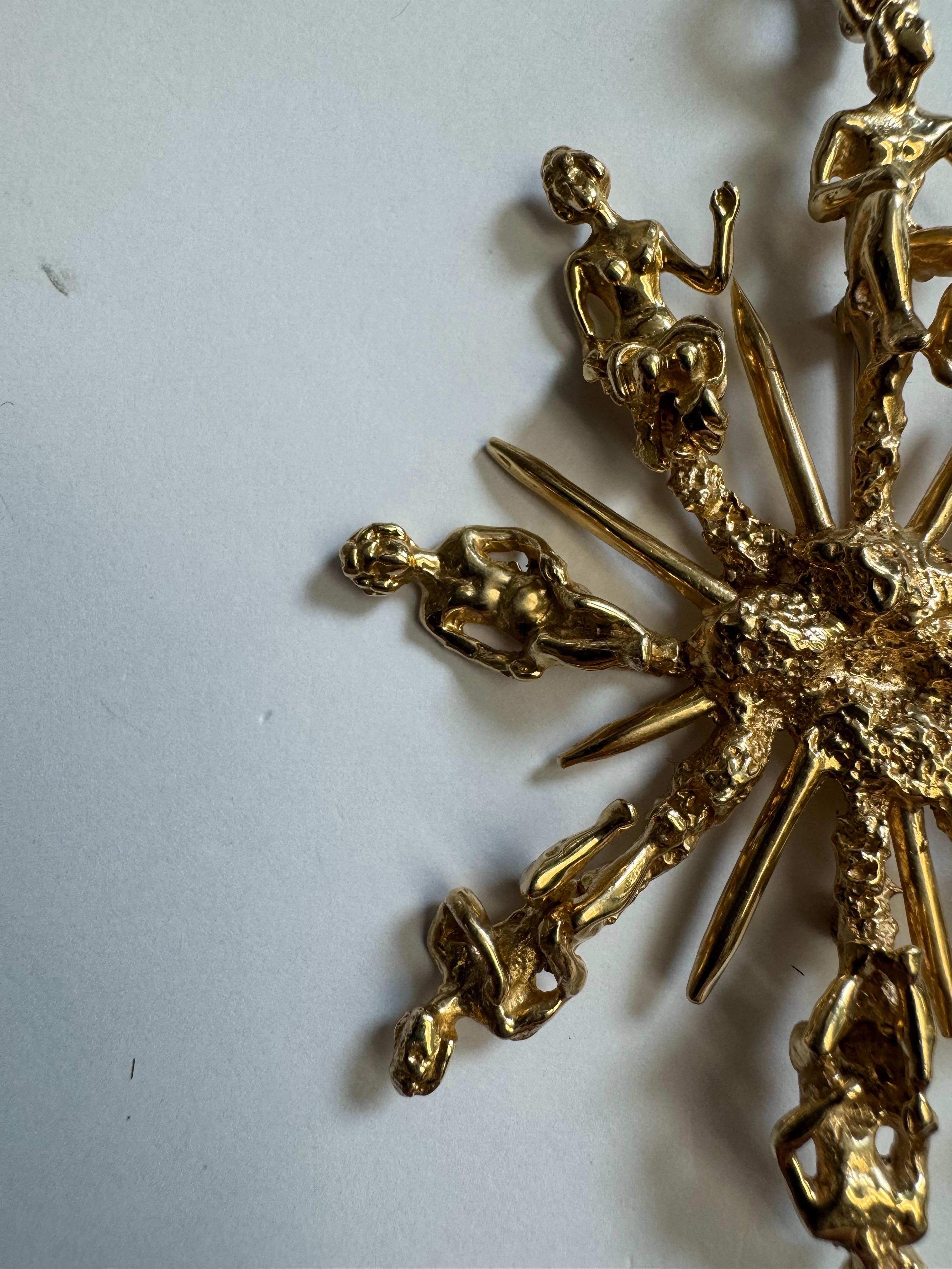 Modernist Eric de Kolb Gold Figural Pendant/Pin For Sale