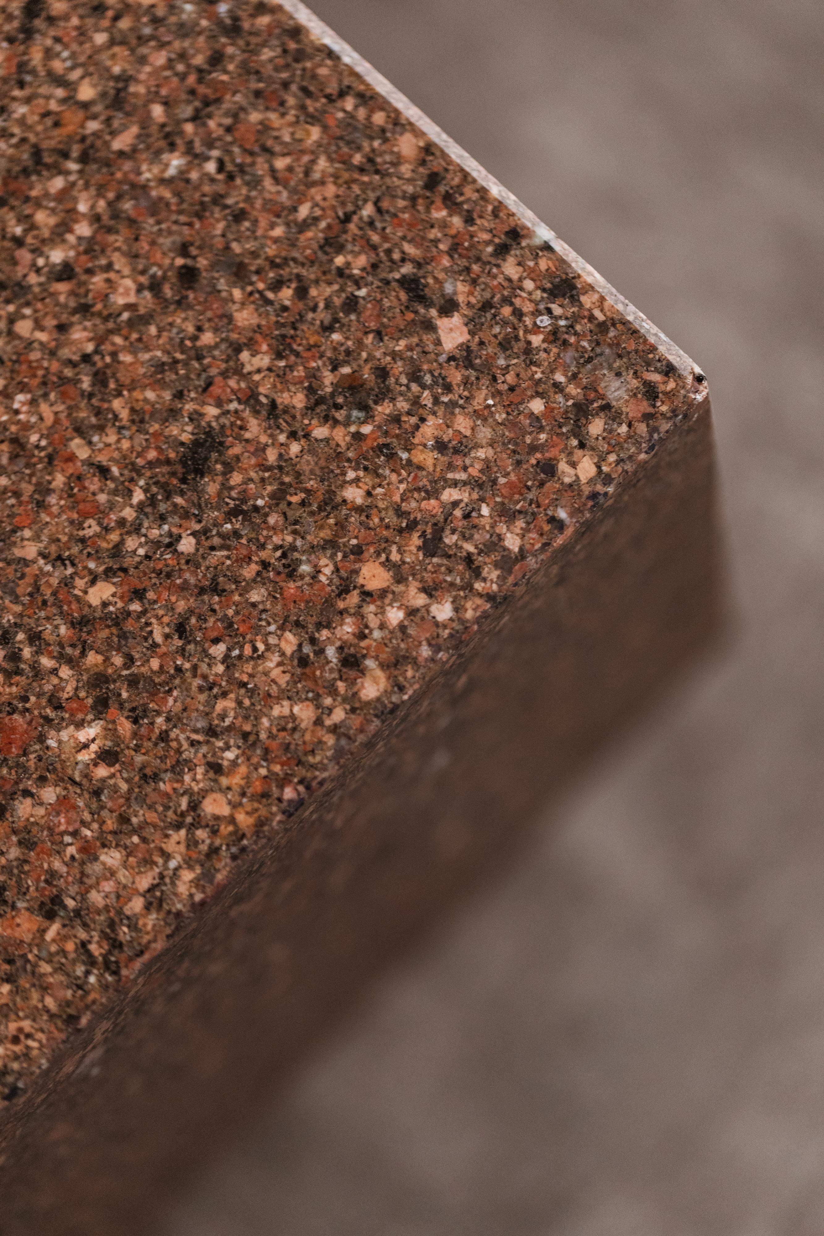 Table basse Eric Jacobson, marbre Terrazzo, 1990 en vente 4