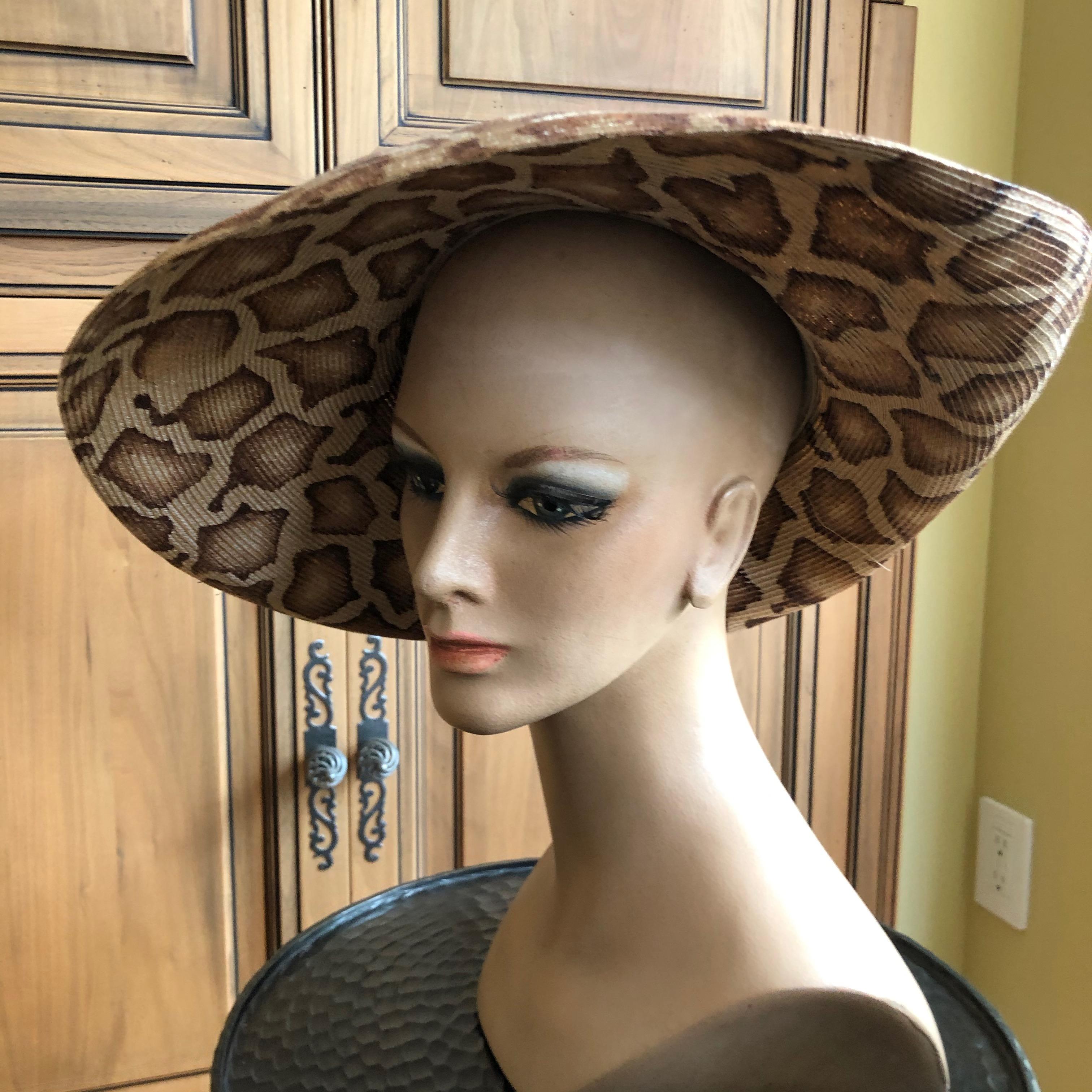 Gray Eric Javits Wide Brim Giraffe Print Straw Hat For Sale