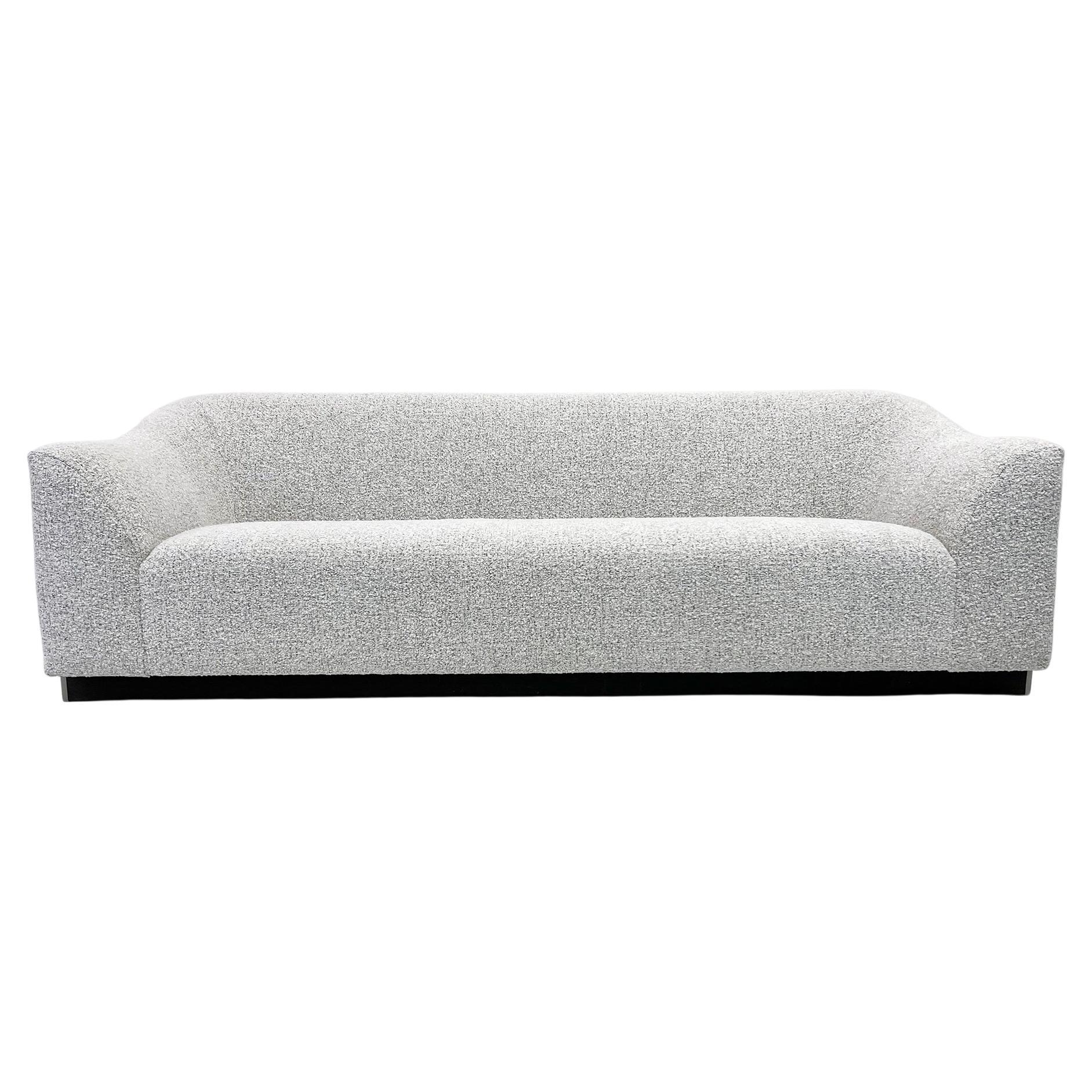 Eric Jourdan Snowdonia Modernes Sofa für Ligne Roset aus schwarzem und weißem Bouclé im Angebot