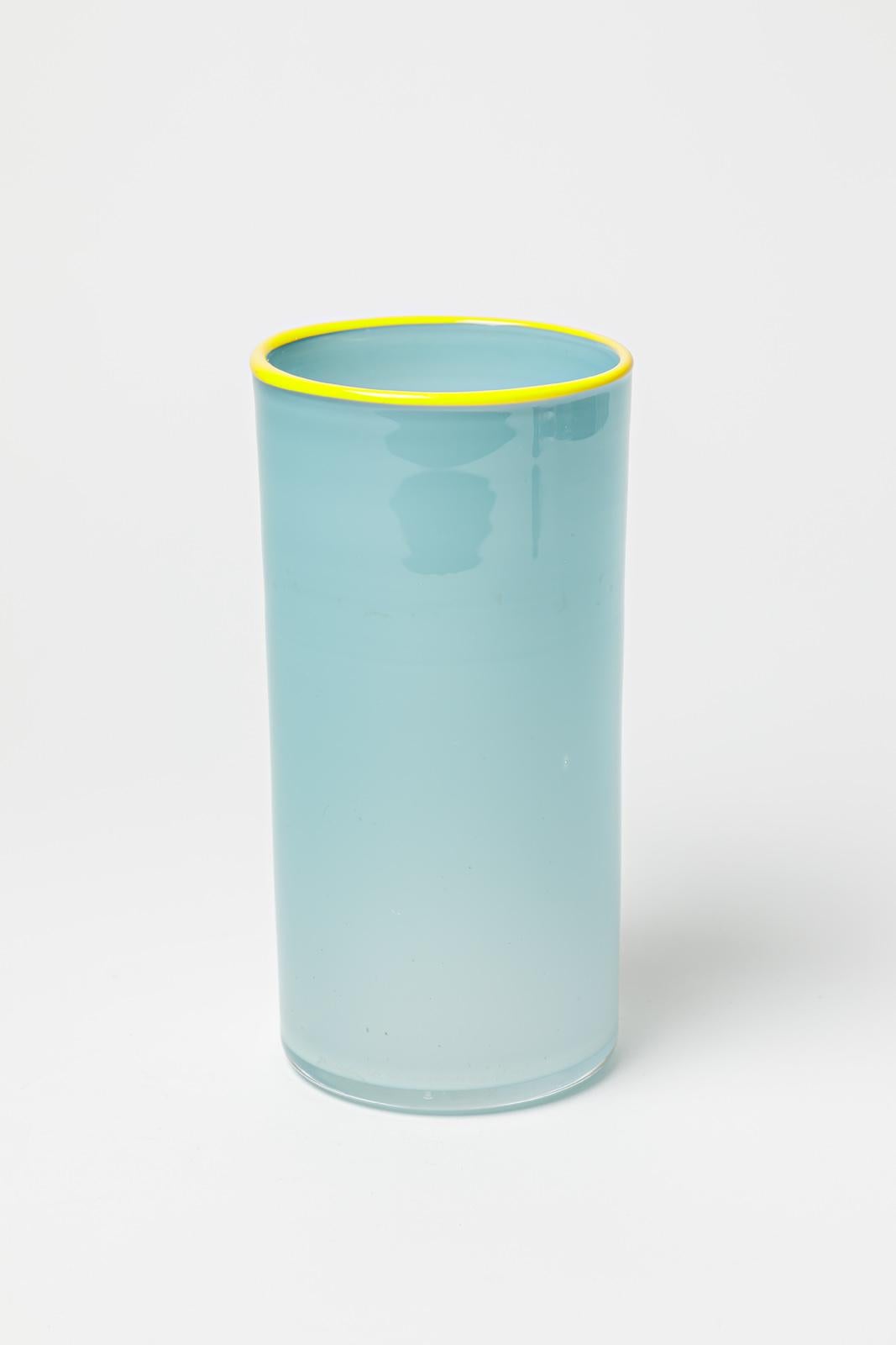 Eric Lindgren set of 2  light blue and yellow glass vases design 1996 unique In Excellent Condition For Sale In Neuilly-en- sancerre, FR