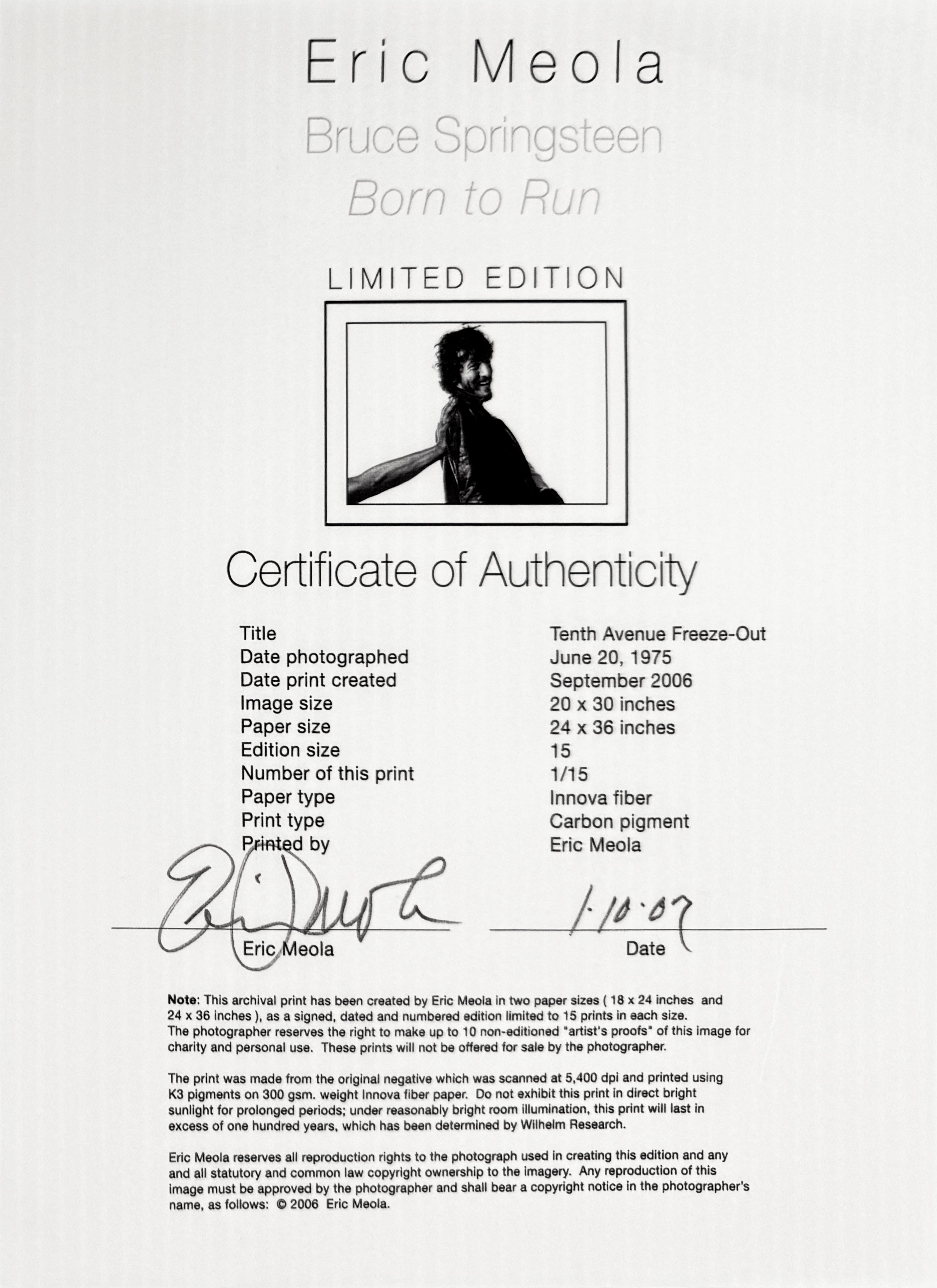 Tenth Avenue Freeze-Out (Bruce Springsteen), rare tirage signé - Noir Black and White Photograph par Eric Meola