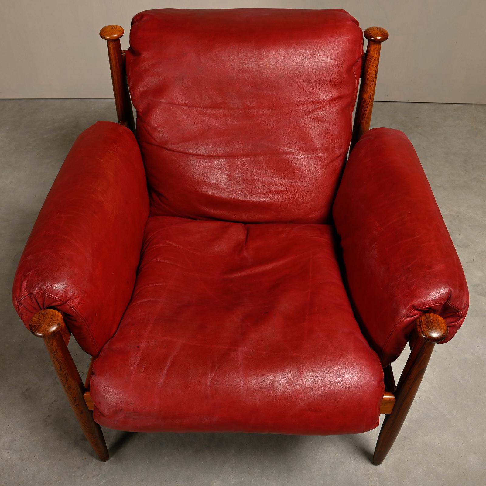 Eric Merthen Amiral Lounge Chair in dark wood and red leather for IRE Möbler For Sale 3