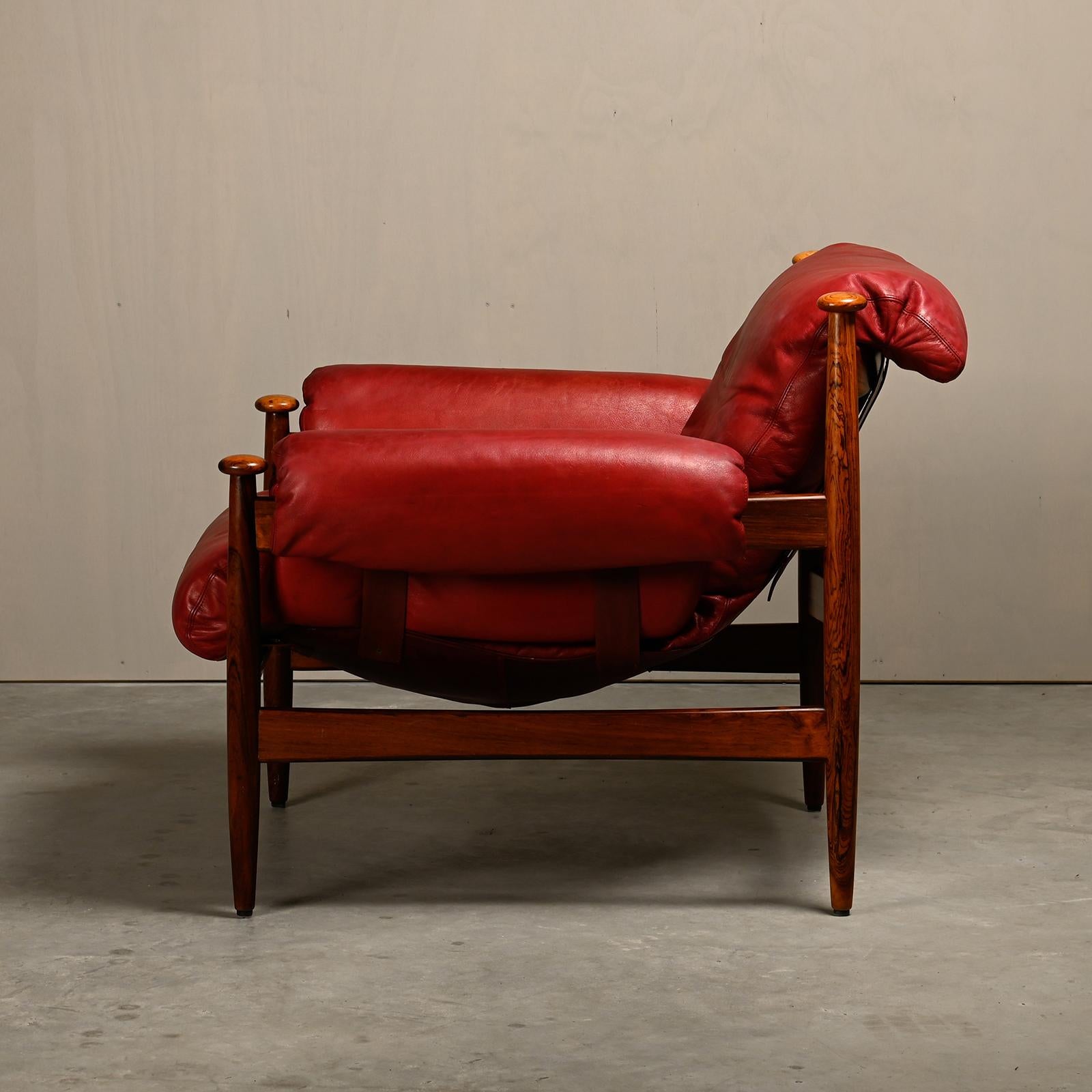 Eric Merthen Amiral Lounge Chair in dark wood and red leather for IRE Möbler For Sale 2