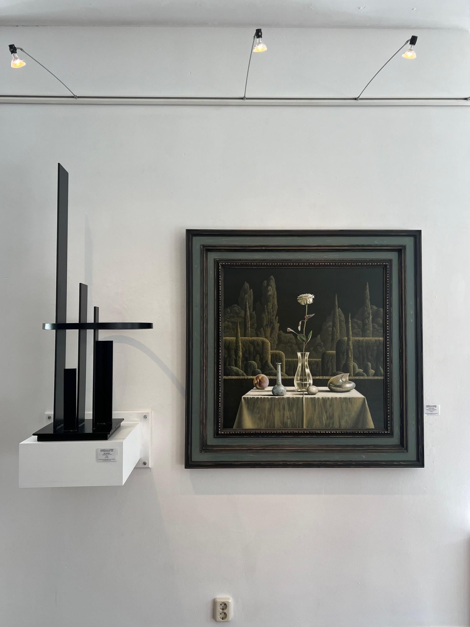 Eric Morren Abstract Sculpture – Schwerelos Kleine Abstrakte Stahlskulptur Groß Schwarz Geometrisch Vorrätig