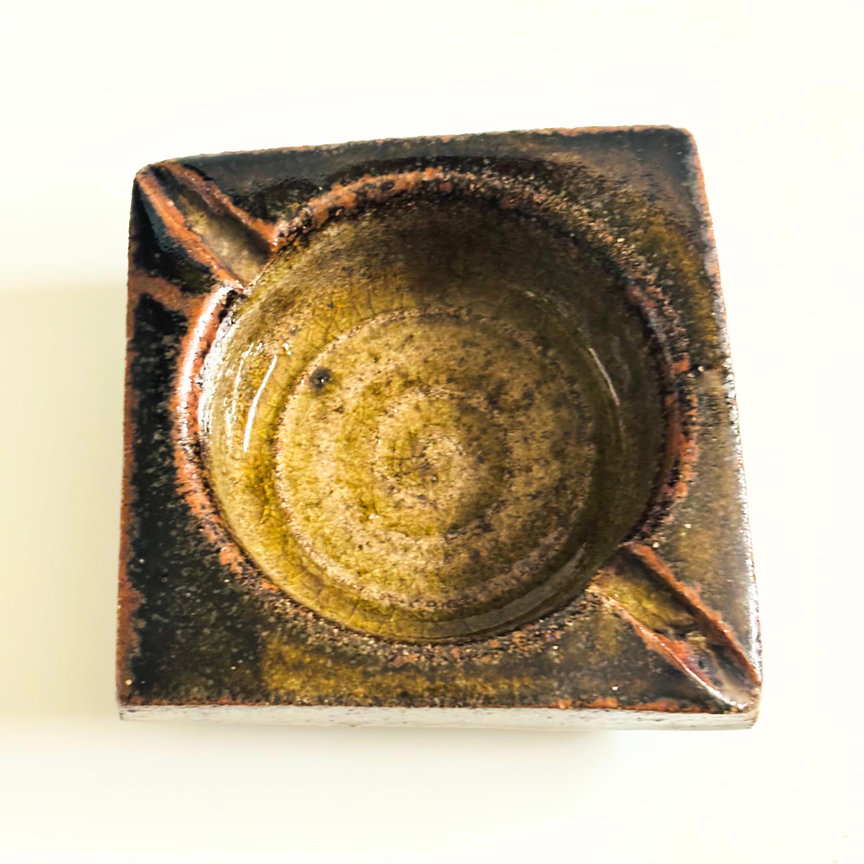 Poteries Cendrier Eric Norstad Studio Pottery en vente