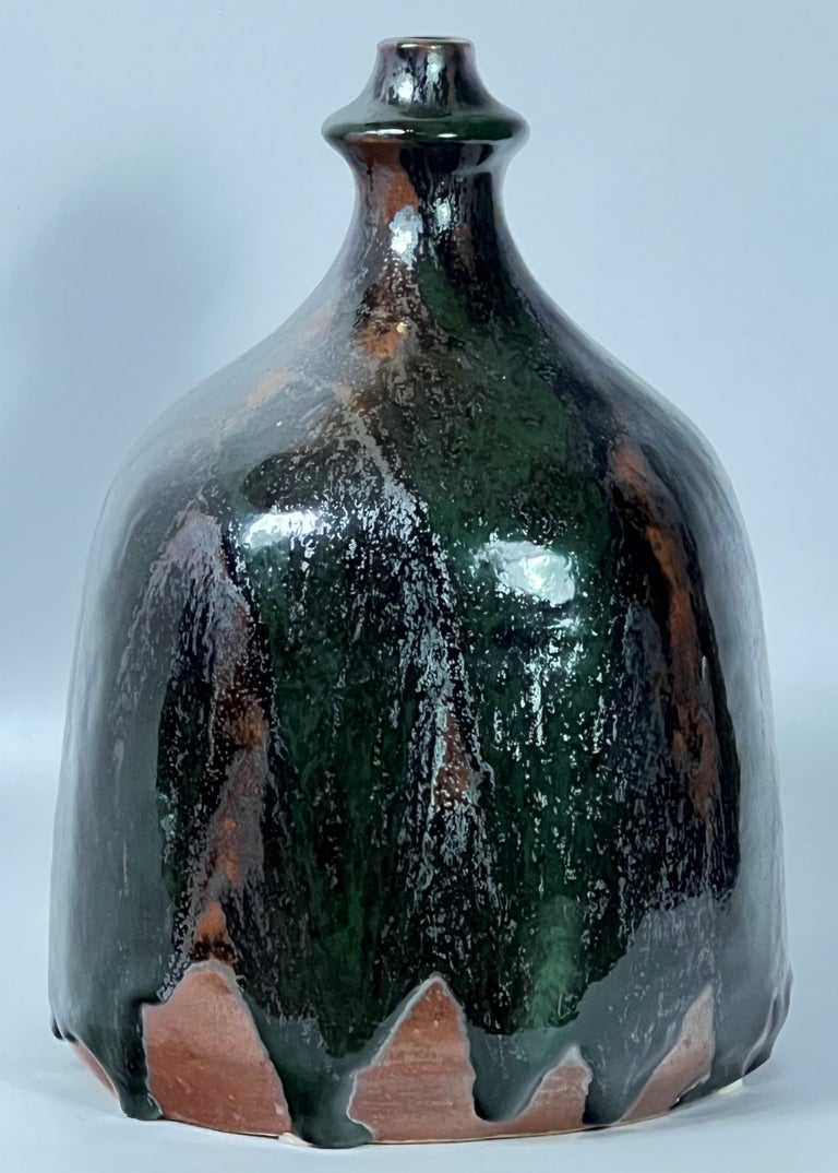 Erik Ploen spent much of 1964 in residence at the University of Chicago where he was able to focus on the high fired stoneware and glazes that became the focus of his work in the 1960's and beyond. Upon his return to Norway, his work burst upon the