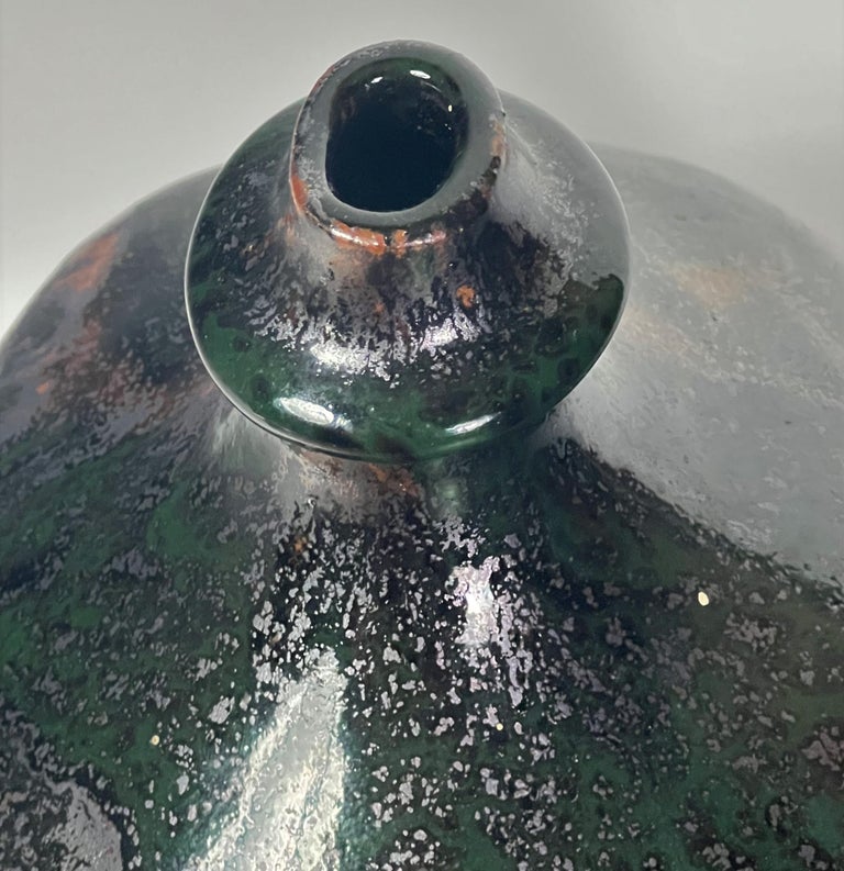Mid-Century Modern Eric Ploen Studio Ceramic Bottle Vase 1960's Oil Fired Tenmoku and Chrome Green For Sale