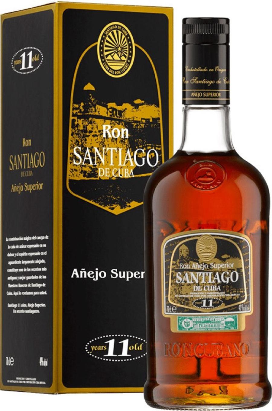 Santiago Rum, 14 x 12, huile, couleurs, vue intérieure, impressionnisme, lumière et ombre en vente 1