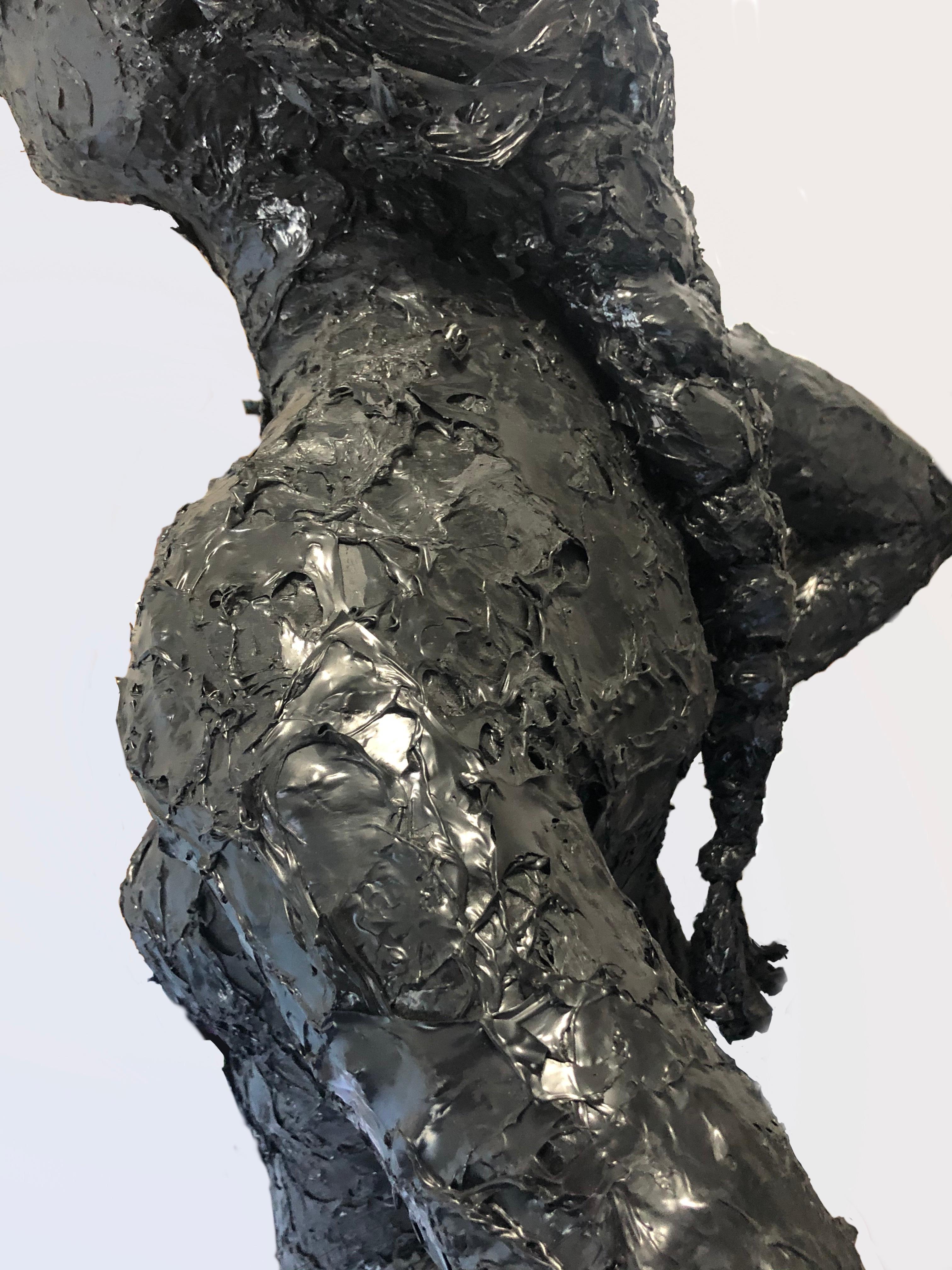 Colette- 21st Century Sculpture of a nude girl made of black recycled plastic  - Black Figurative Sculpture by Eric Schutte