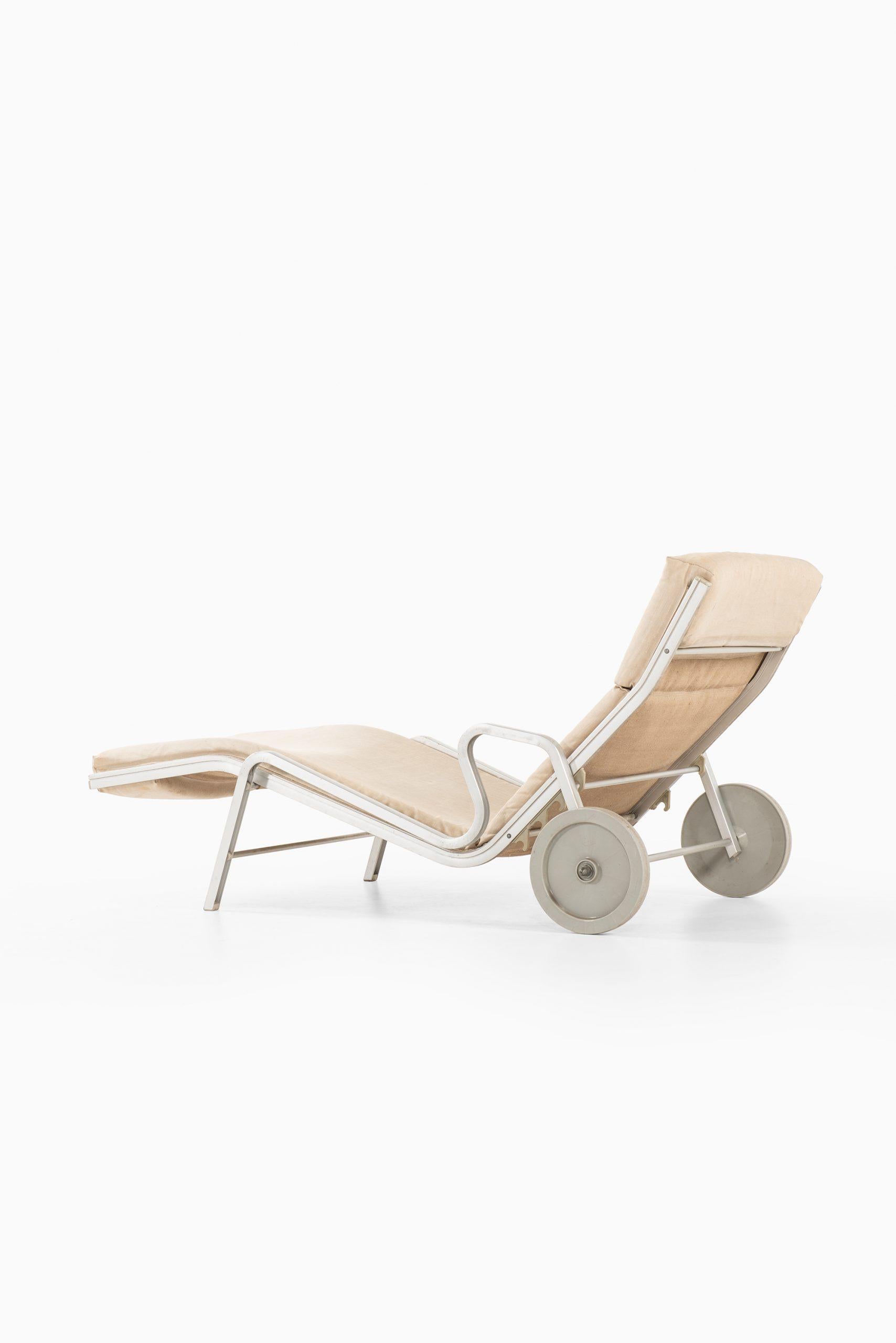 Swedish Eric Sigfrid Persson Sunbed / Lounge Chair Produced in Sweden For Sale