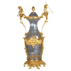 Eric Stepniewski Vase chérubin figuratif en bronze doré et cristal Louis XV Rococo 35"