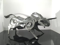 Bull by Eric Valat - Bronze animal sculpture, contemporary