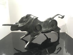 Bull by Eric Valat - Bronze animal sculpture, contemporary, figurative, powerful