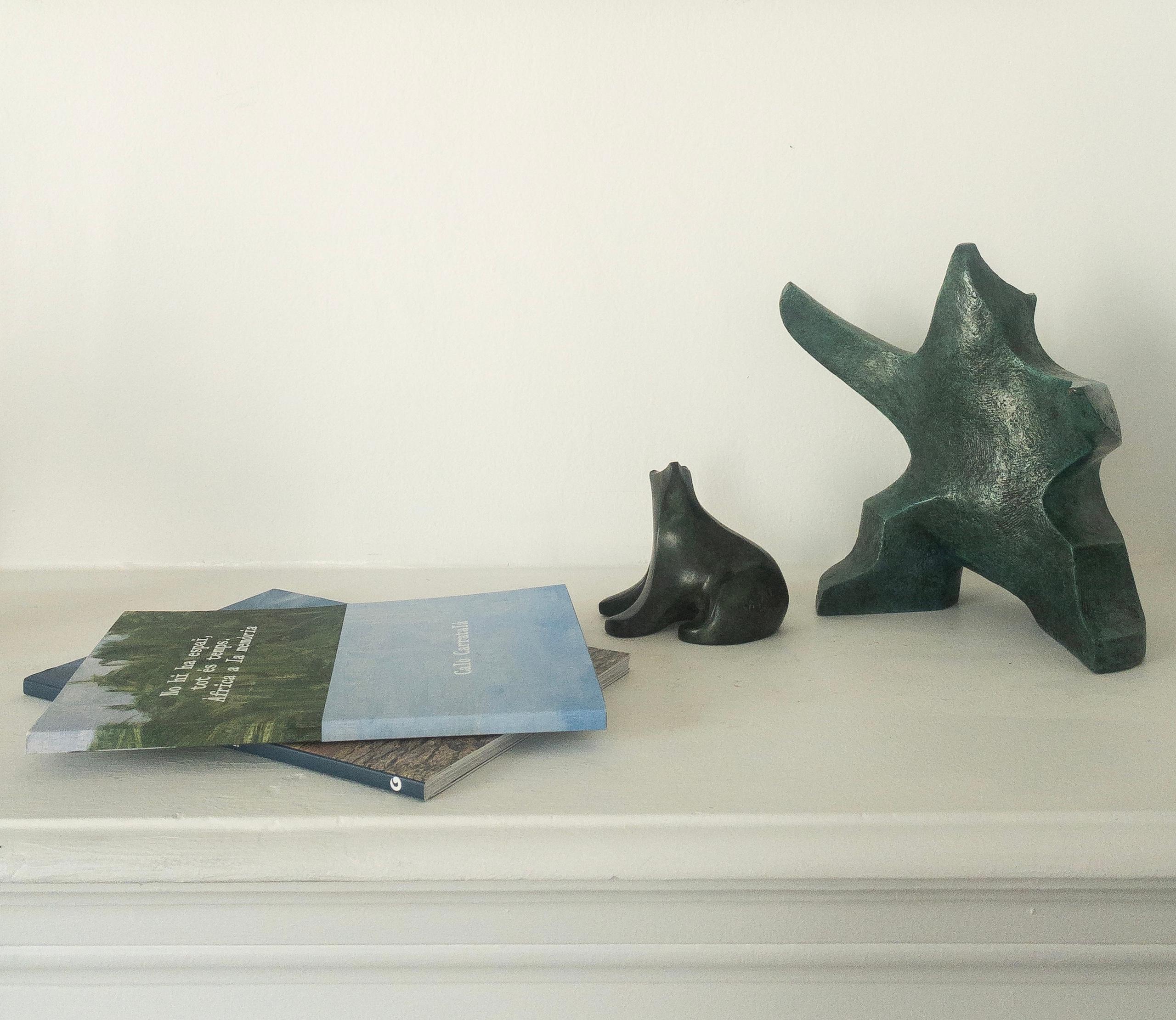 Grounded III de Eric Valat - Escultura de bronce de un oso, animal, ligereza, diversión en venta 5