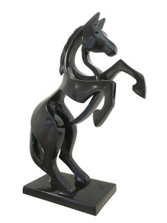 Rearing Horse d'Eric Valat, sculpture d'animaux, polyester, dynamisme, mouvement