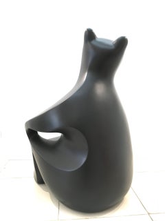 Small Bear Armchair by Eric Valat - Functional sculpture, polyester, wild animal