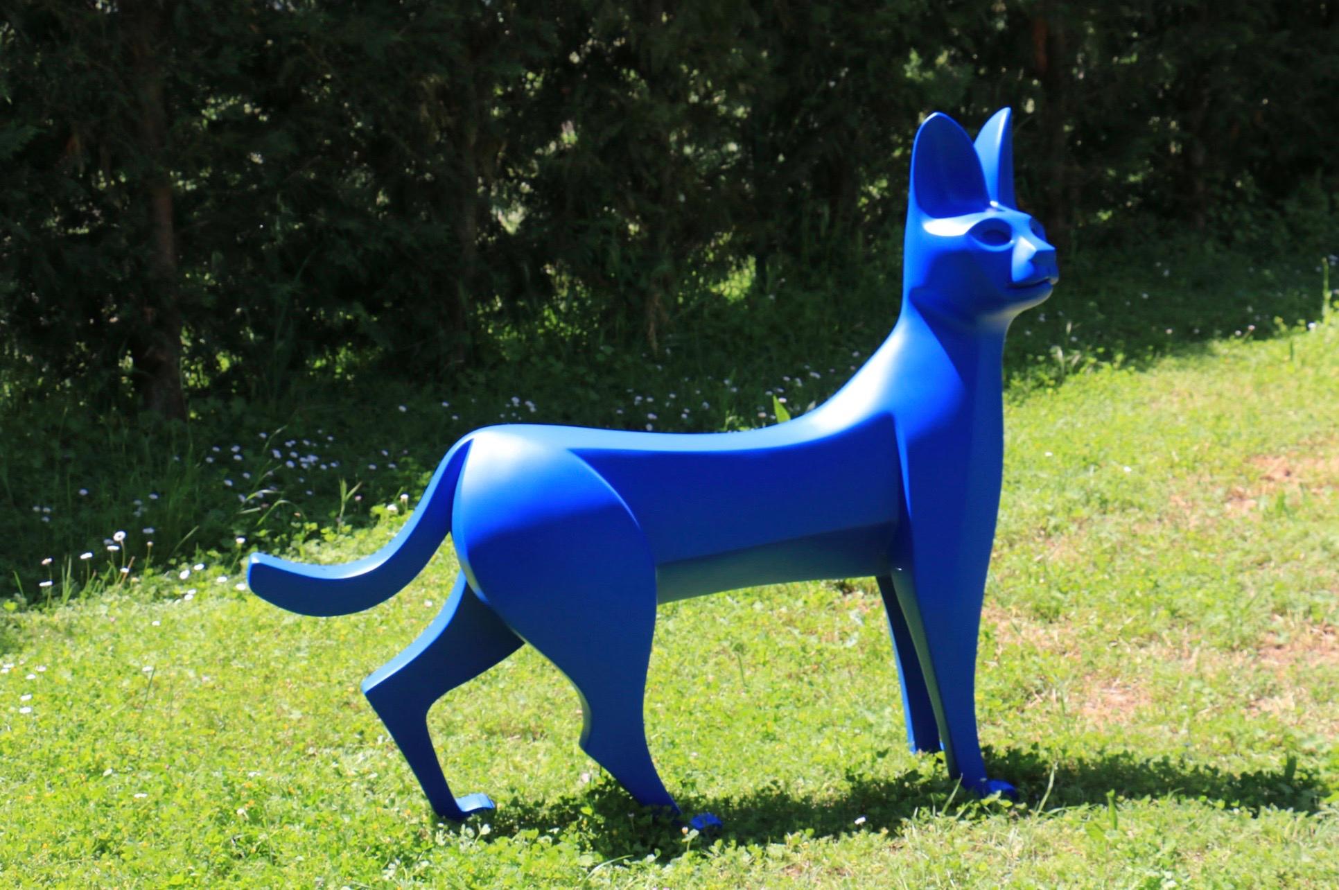 The Serval by Eric Valat - Sculpture and bench, animal art, wildcat For Sale 1