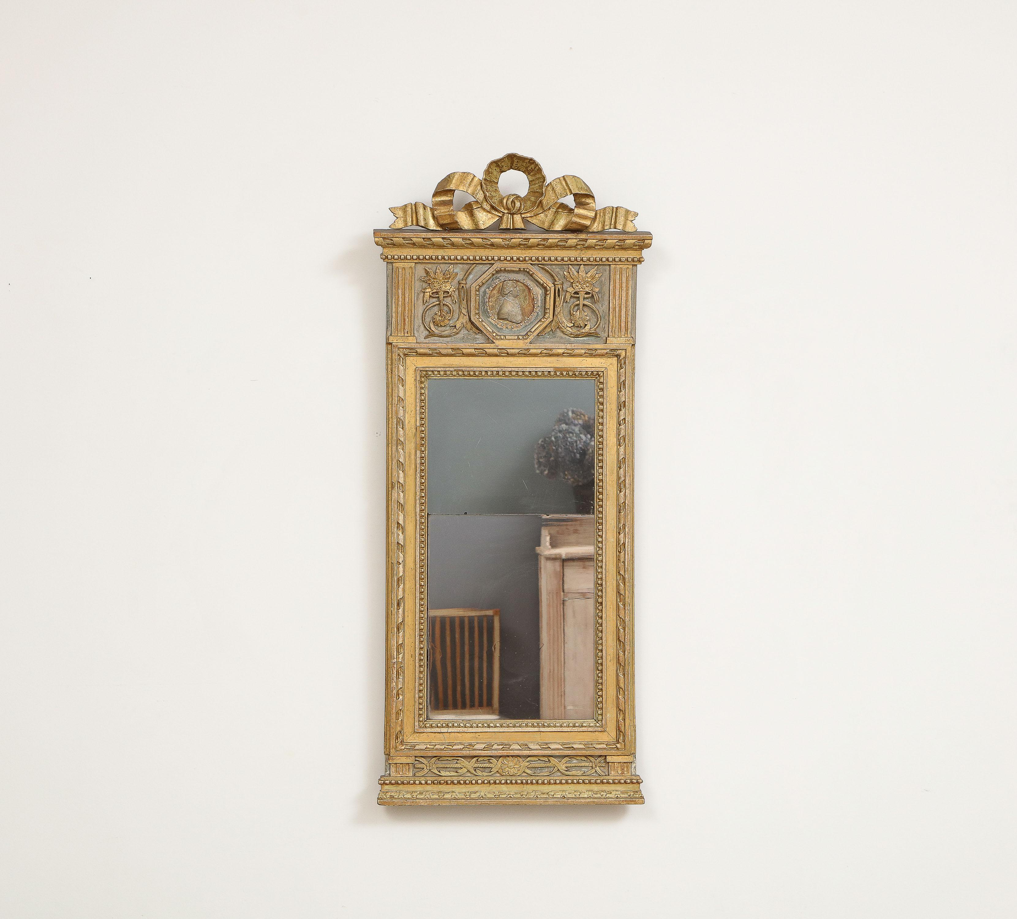 Eric Wahlberg (1760 Stockholm, Sweden 1811), 18th century Gustavian mirror with center cameo, origin: Stockholm, Sweden, hallmarked and stamped on verso: Eric Wahlberg and Lago Lunden with the Stockholm Hallstämpel

References: Speglar: Spegelmakare