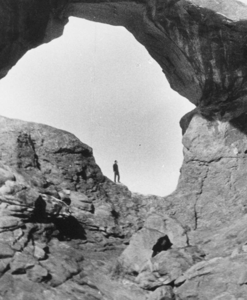 Andre: Arches Nationalpark, Utah, 1966 – Photograph von Erich Andres