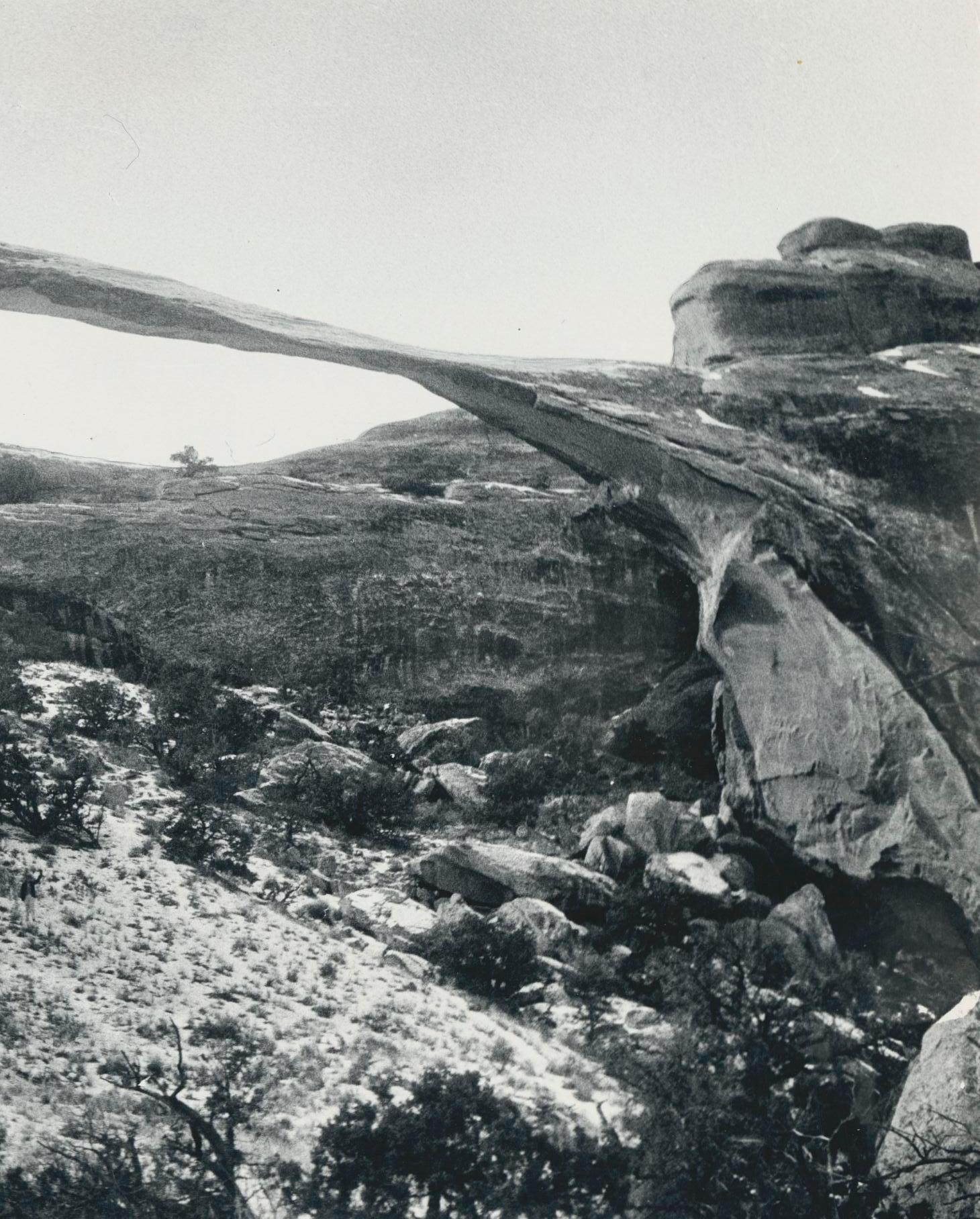 Arches Nationalpark, Black and White, USA 1960s, 17, 1 x 23, 5 cm - Photograph by Erich Andres