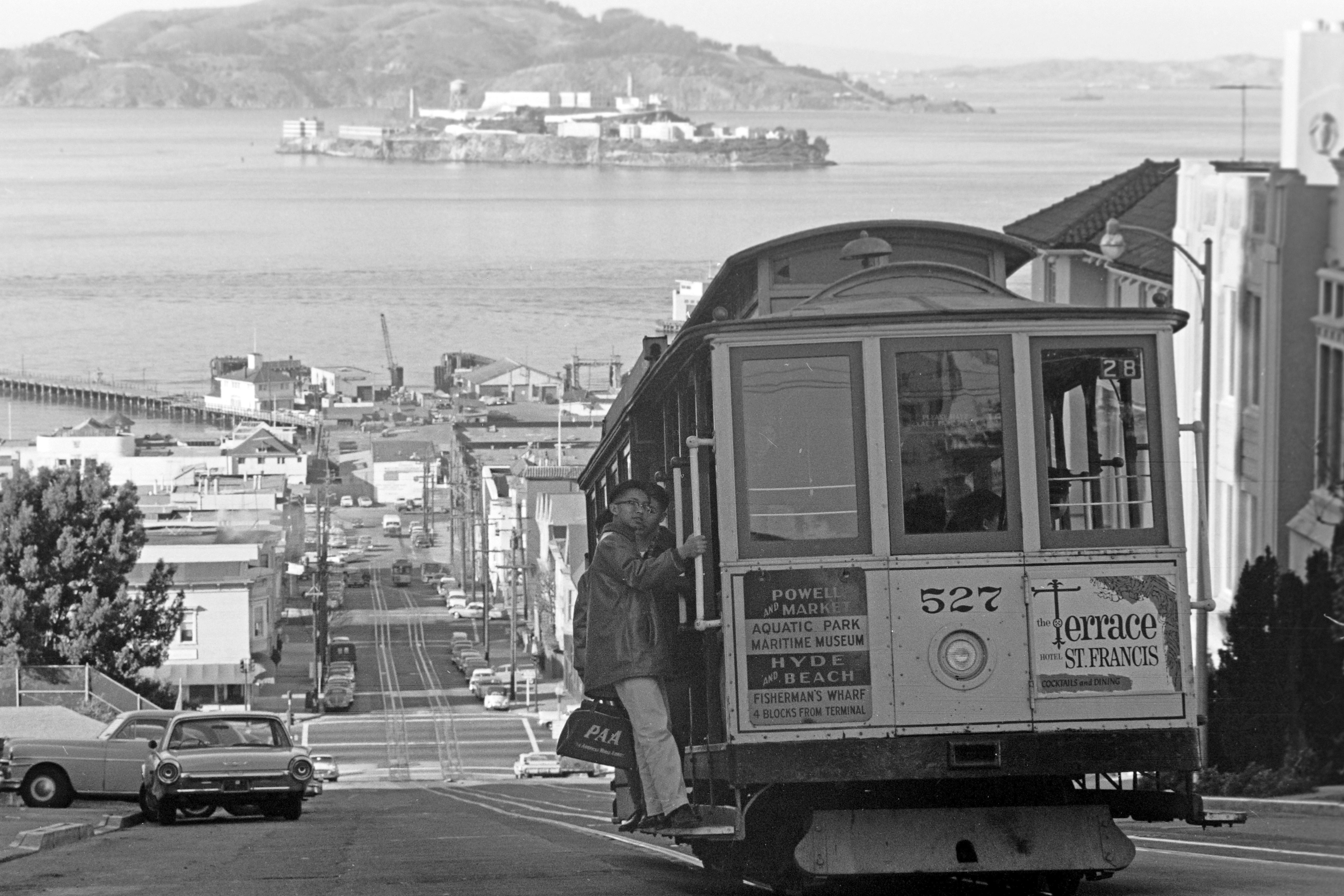 Portrait Photograph di Erich Andres - Viaggio in funivia a San Francisco, anni '60