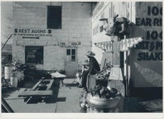 Cowboy waiting, Texas, Black and White, USA 1960s, 16, 4 x 23, 1 cm