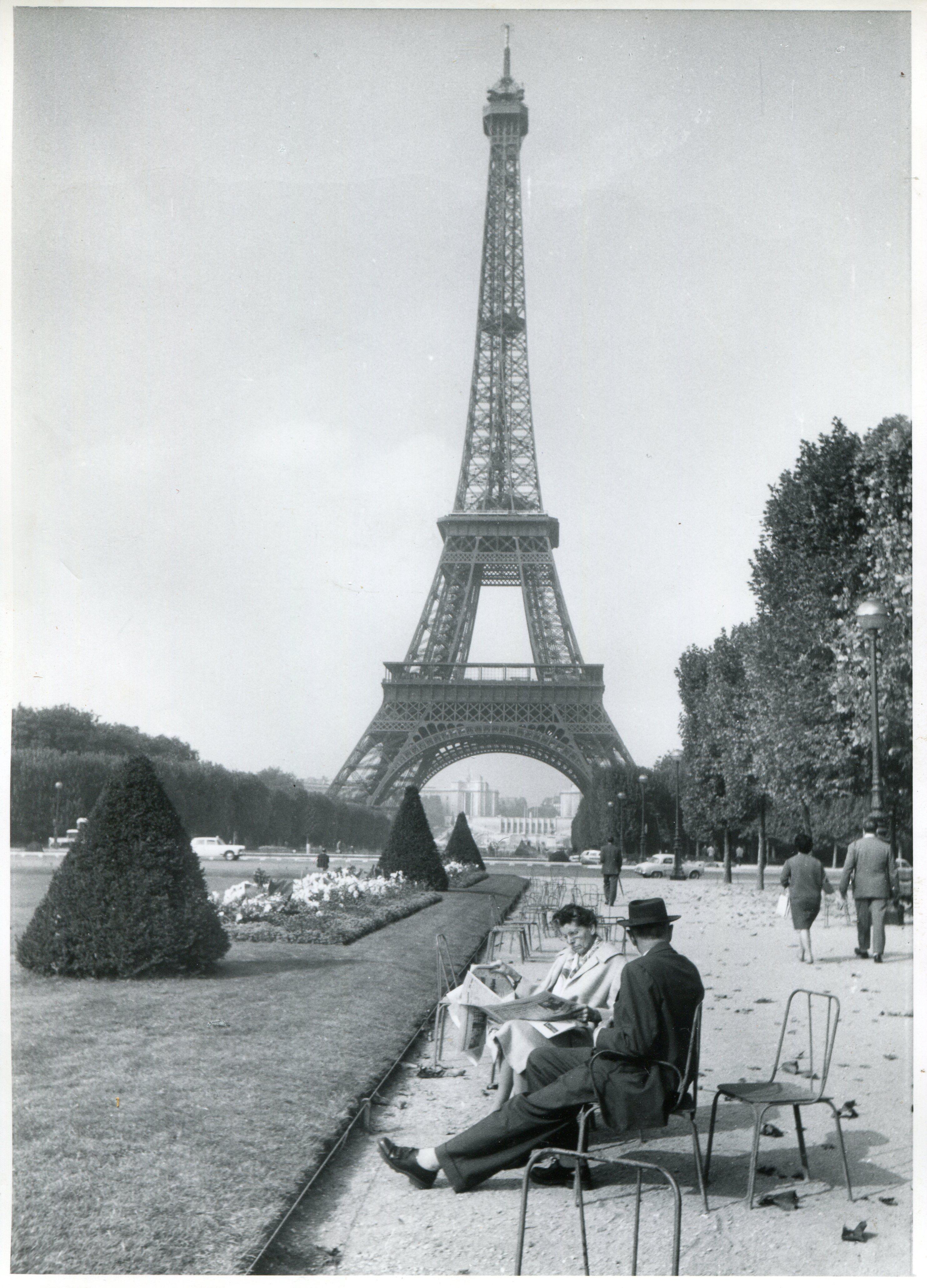 Eifeltower, Paris, 1955