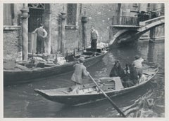 Venice, Venedig, Gondolas, Black and White, Italy 1950s, 12, 9 x 17, 8 cm