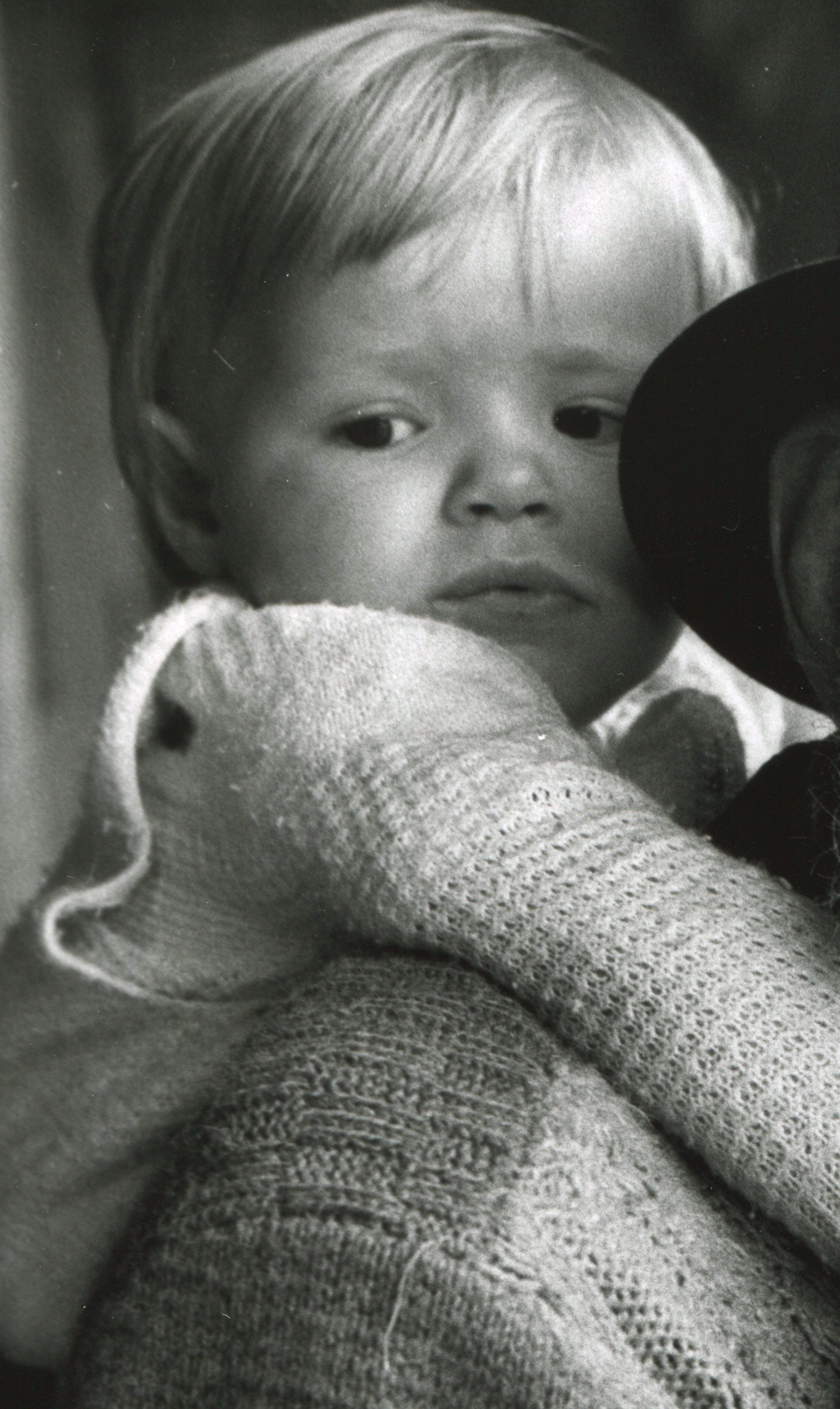 dylan jagger lee grandparents