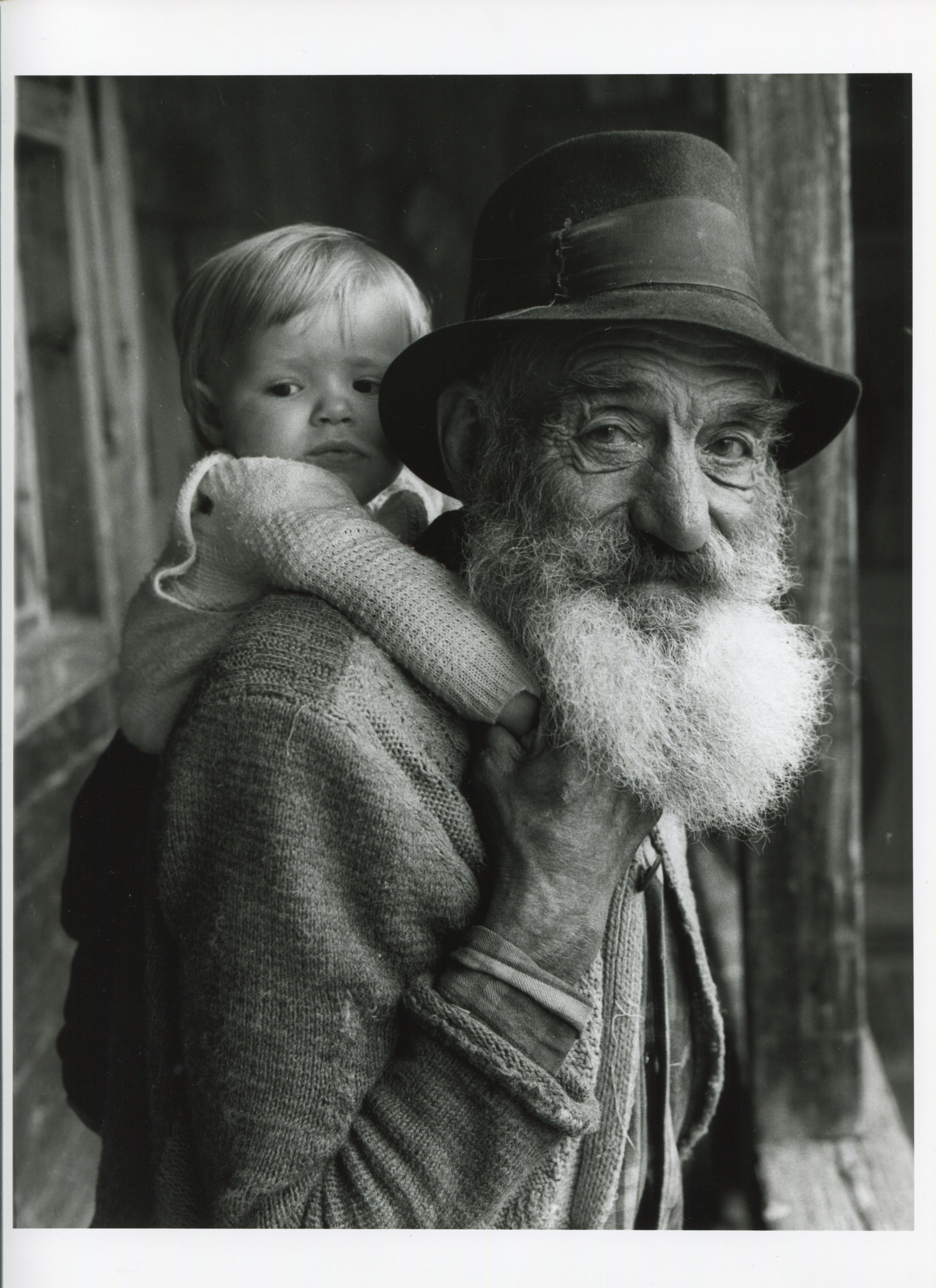 Erich Andres Black and White Photograph - Grandfather with child, Germany 1935