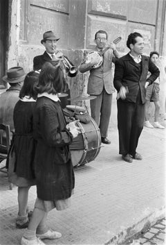 Naples, Italy in 1954 - Road music in Santa Lucia
